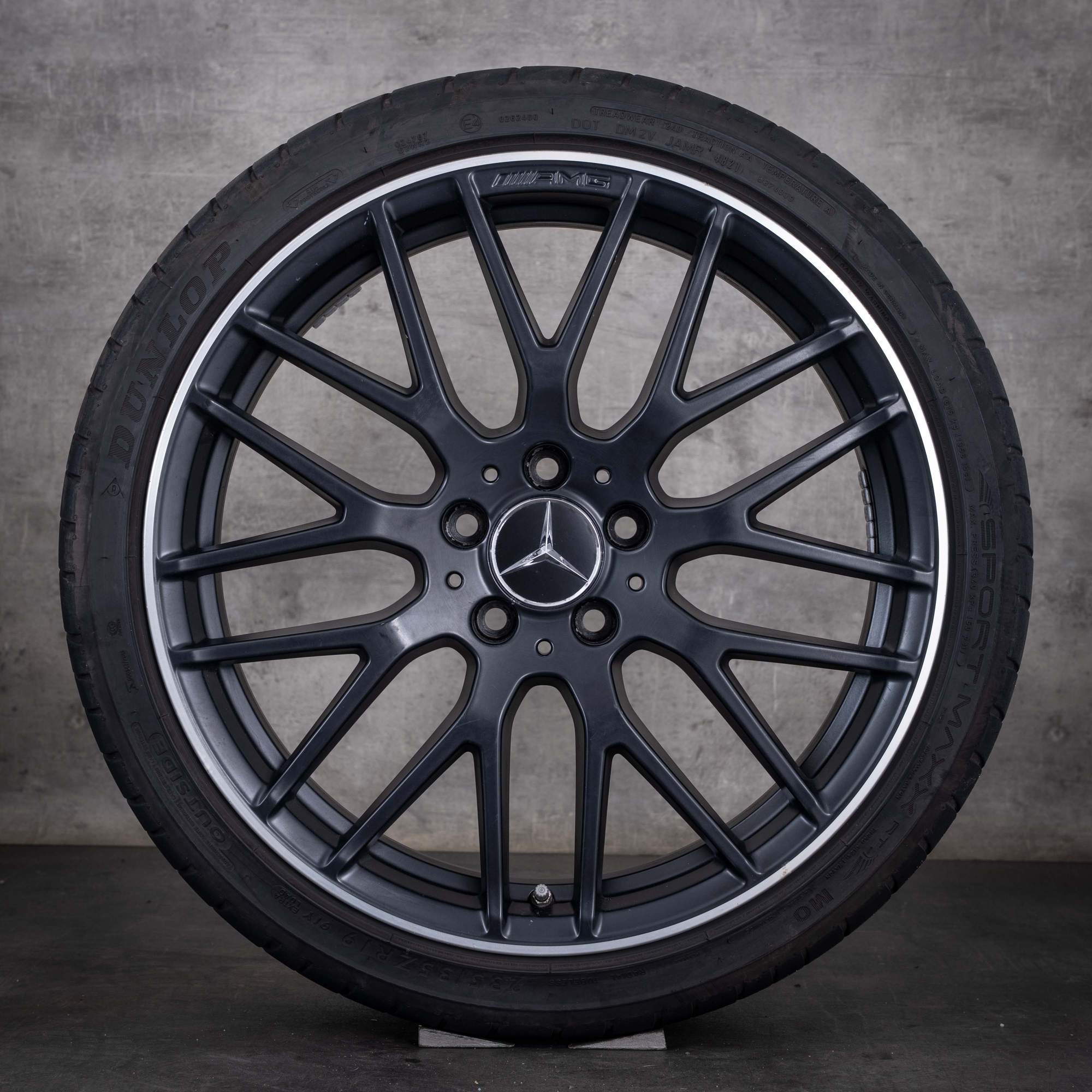 OEM Mercedes-Benz A-Class A45 CLA 45 AMG 19-inch W176 C117 X117 summer ...