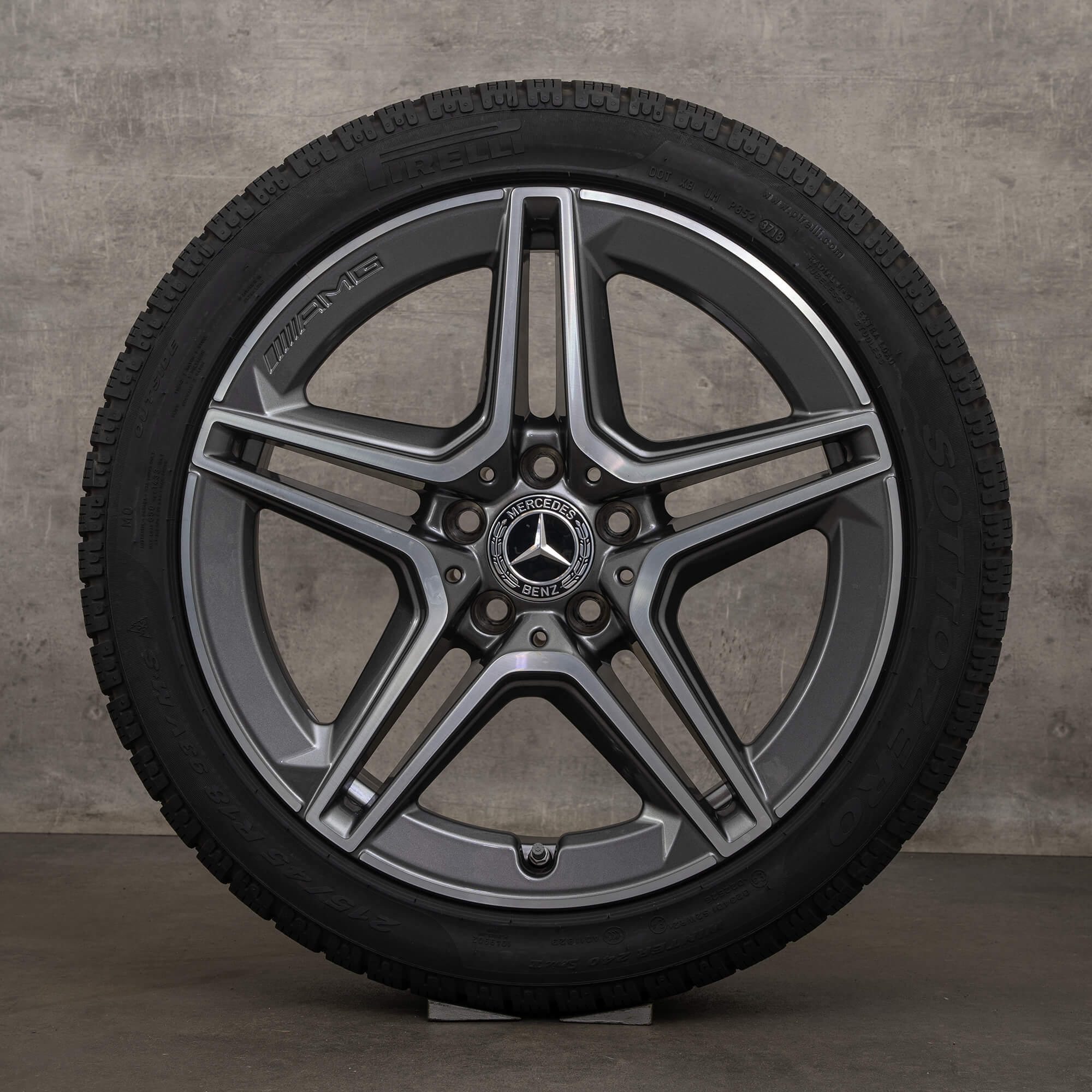 Alkuperäiset Mercedes Benz A-sarjan A35 AMG talvirenkaat 18 tuuman W177 V177 vanteet A1774013800 himalajanharmaa kiillotettu käännetty