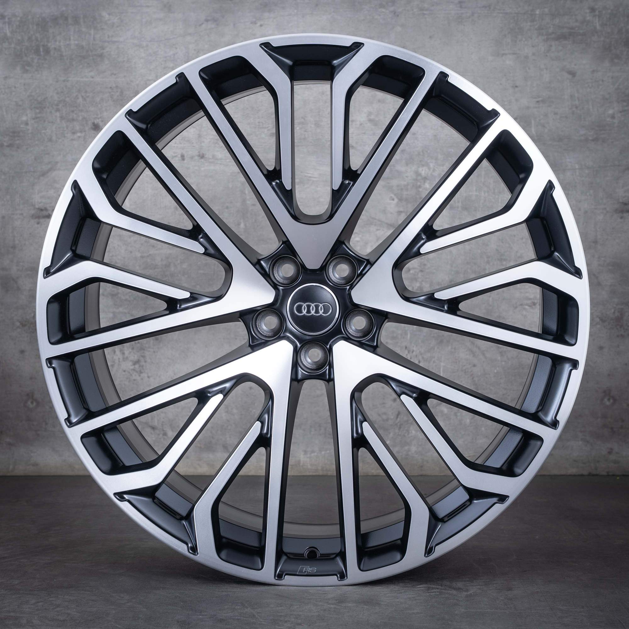 OEM Audi Q8 SQ8 Rims 23 inch 4M8 4M8601025BN black matt polisched NEW