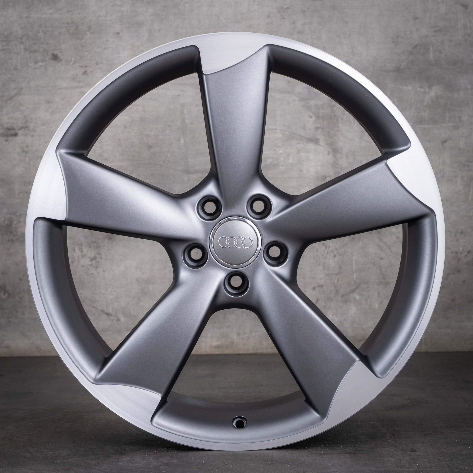 Oryginalne koła zimowe do Audi A6 S6 20 cali felgi Rotor 4G C7 4G0601025AC tytanowe matowe z efektem diamond cut