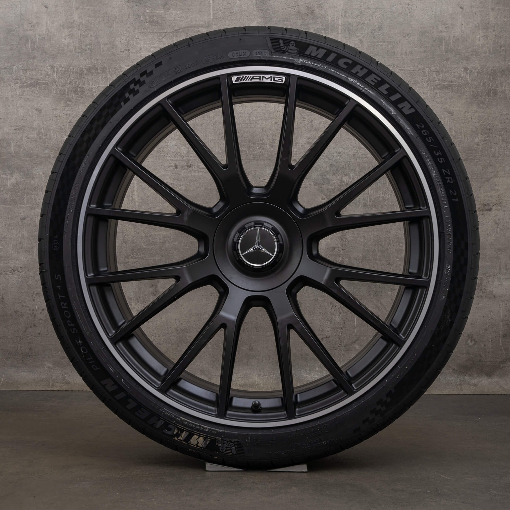 OEM AMG Mercedes E-Class W214 E 53 Hybrid 21 inch summer tires rims A2144011300 A2144011400 NEW