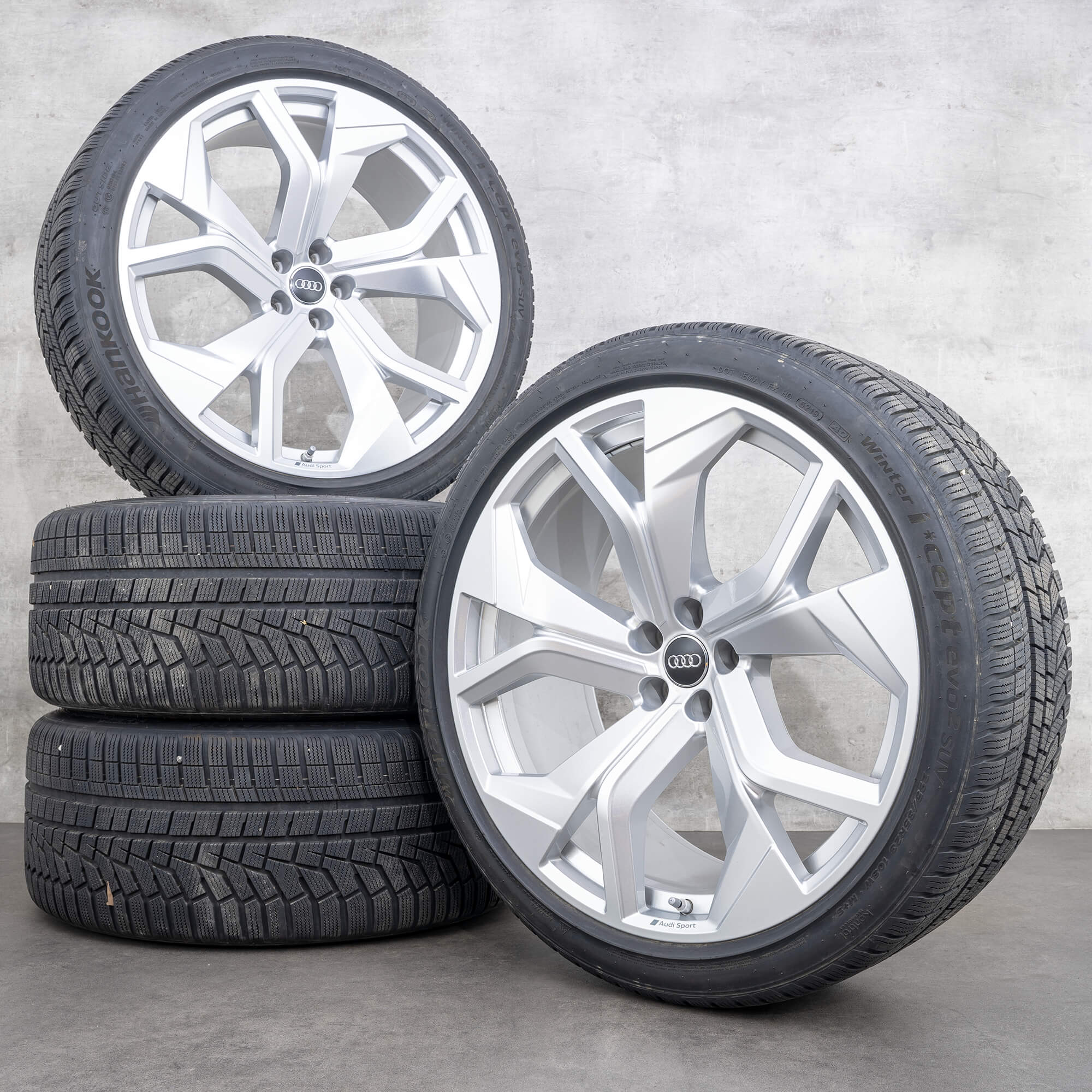 Audi 23 inch rims RSQ8 4M8 winter tires wheels Rotor 4M8601025AF