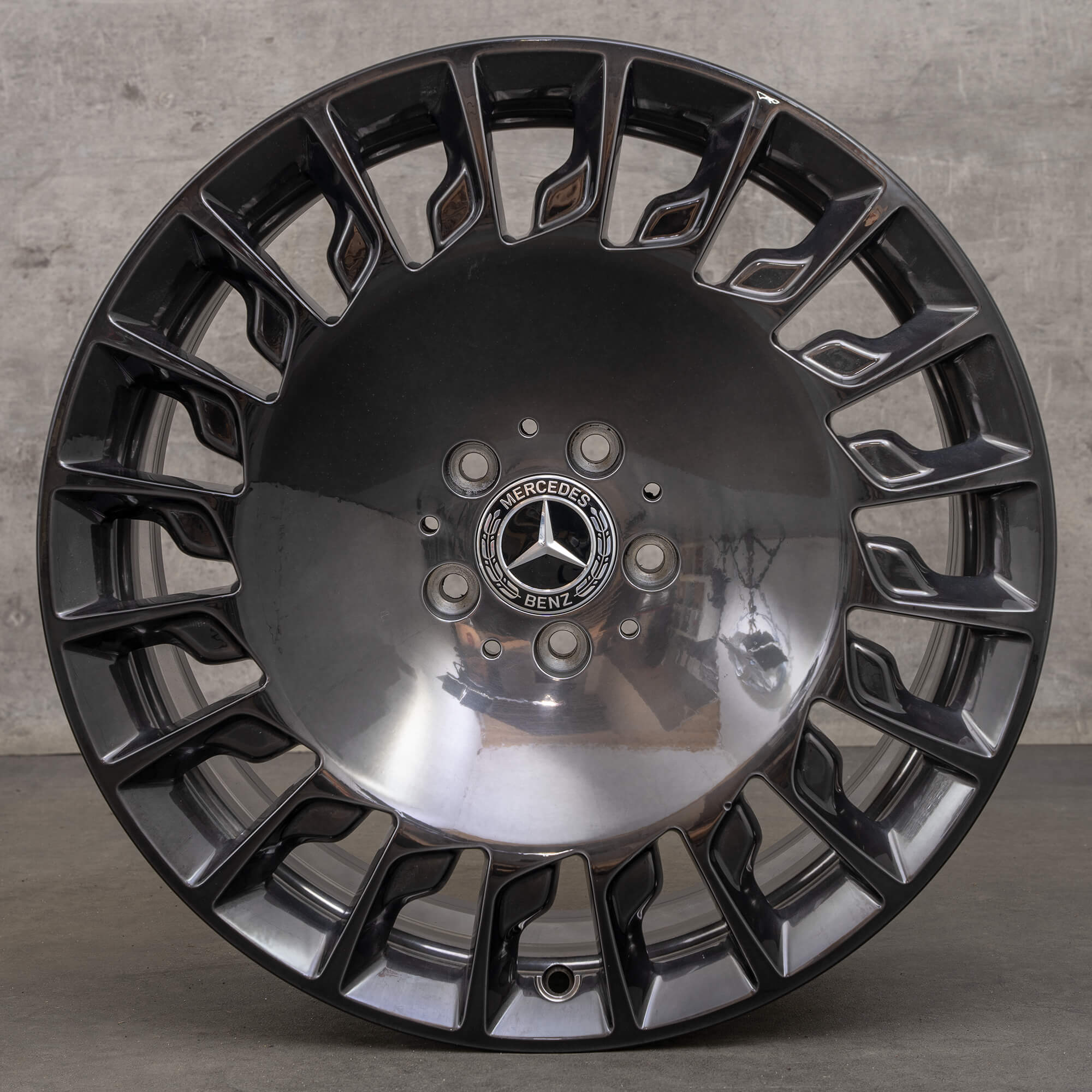 Mercedes Benz Maybach S-klass 222 19 tums fälgar A2224013600 A2224013700