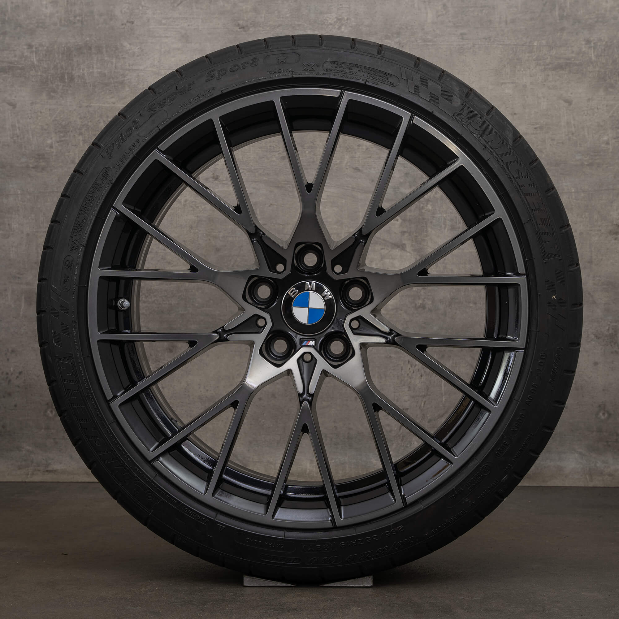 Original BMW M2 19 Zoll Felgen F87 Sommerräder 8073847 8073848 schwarz glanzgedreht