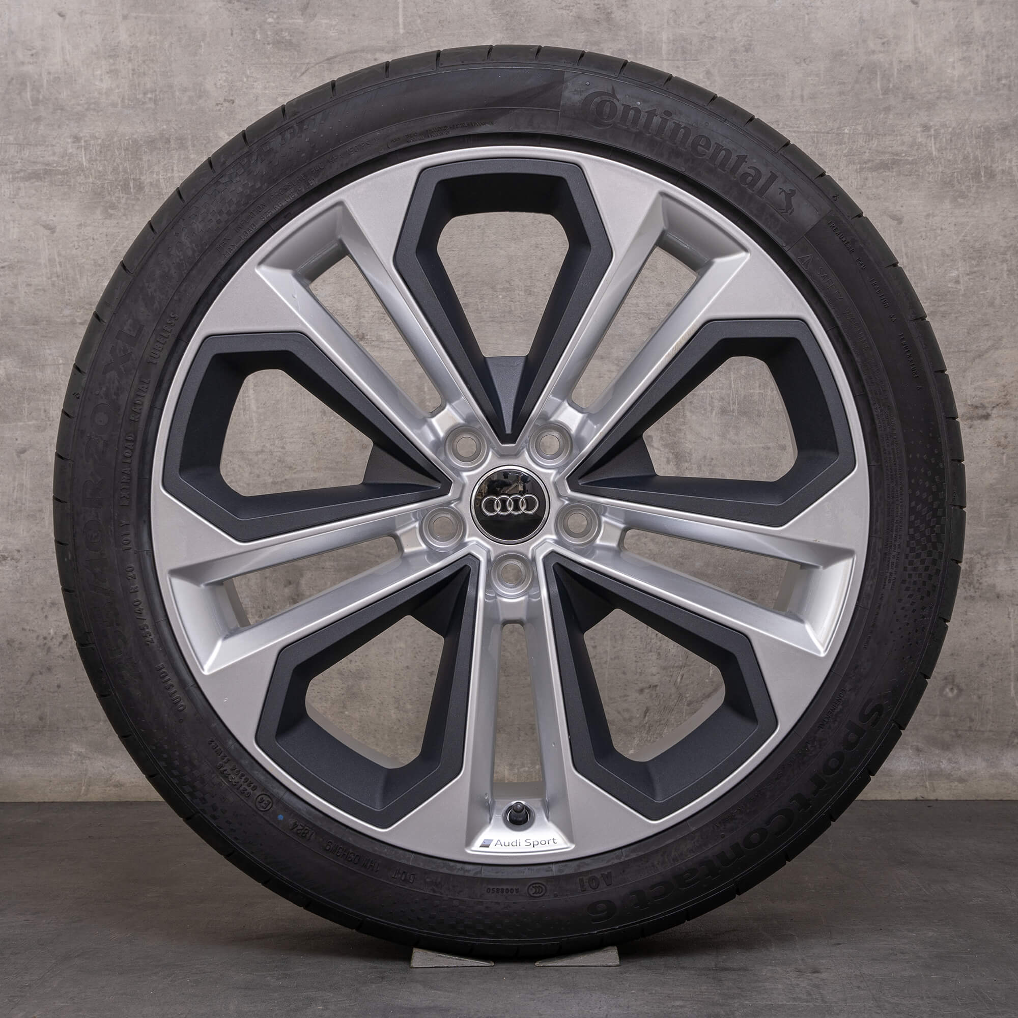 Original Audi Q3 RS & Sportback hjul 20 tum F3 Sommerrder 83A601025E silver