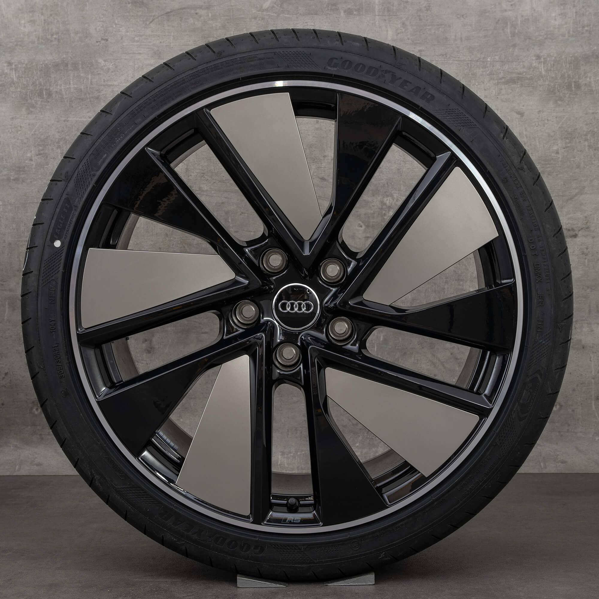Audi 21 inch rims e-tron GT RS FW summer wheels summer tires alloy rims