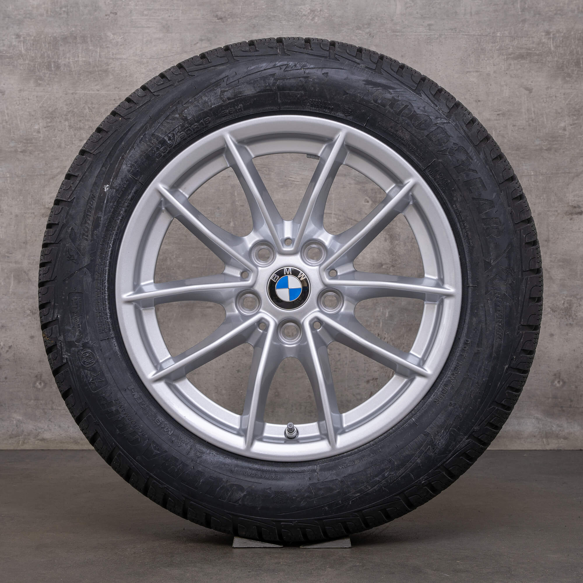 Originální zimni alu kola BMW řady 3 16 palců G20 G21 disky styling 774 6876921 stříbrná NOVÁ