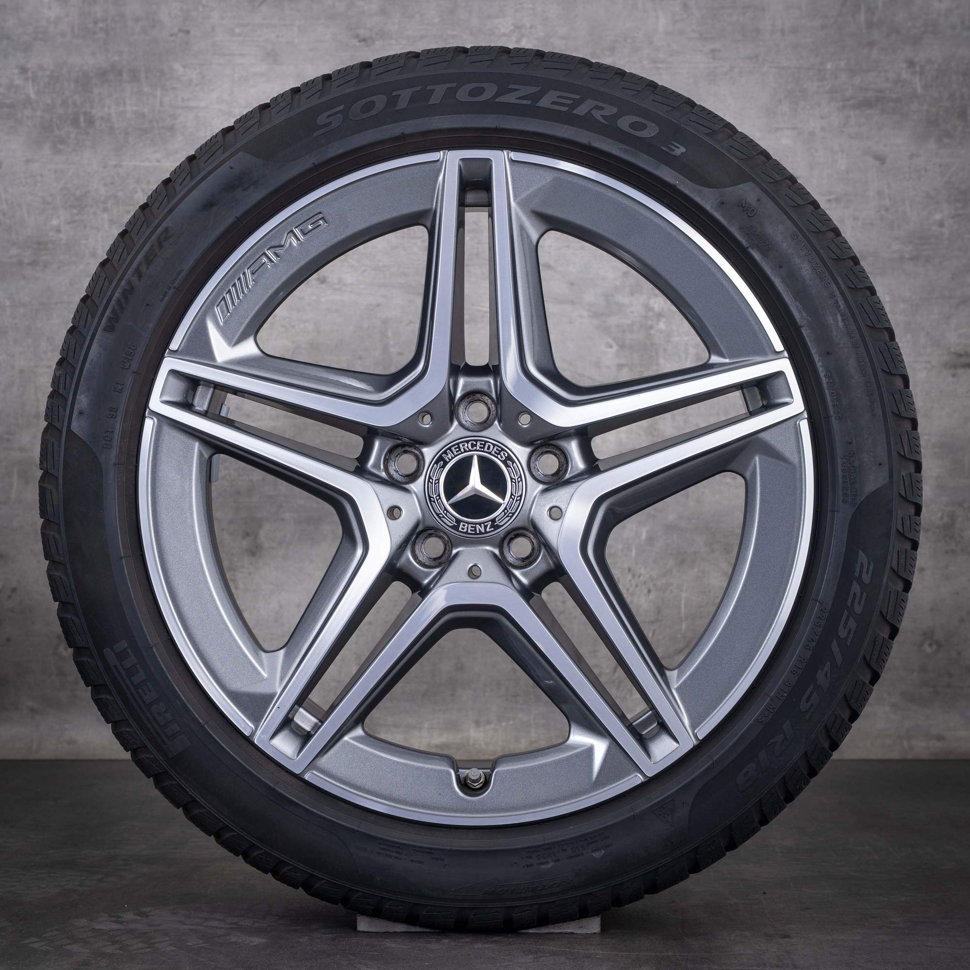Jante originale Mercedes-Benz Clasa A Clasa B CLA AMG pentru anvelope de iarnă 18 inci W177 V177 W247 X118 C118 cod A1774011500 culoare „Himalaya Grey” jante diamantate