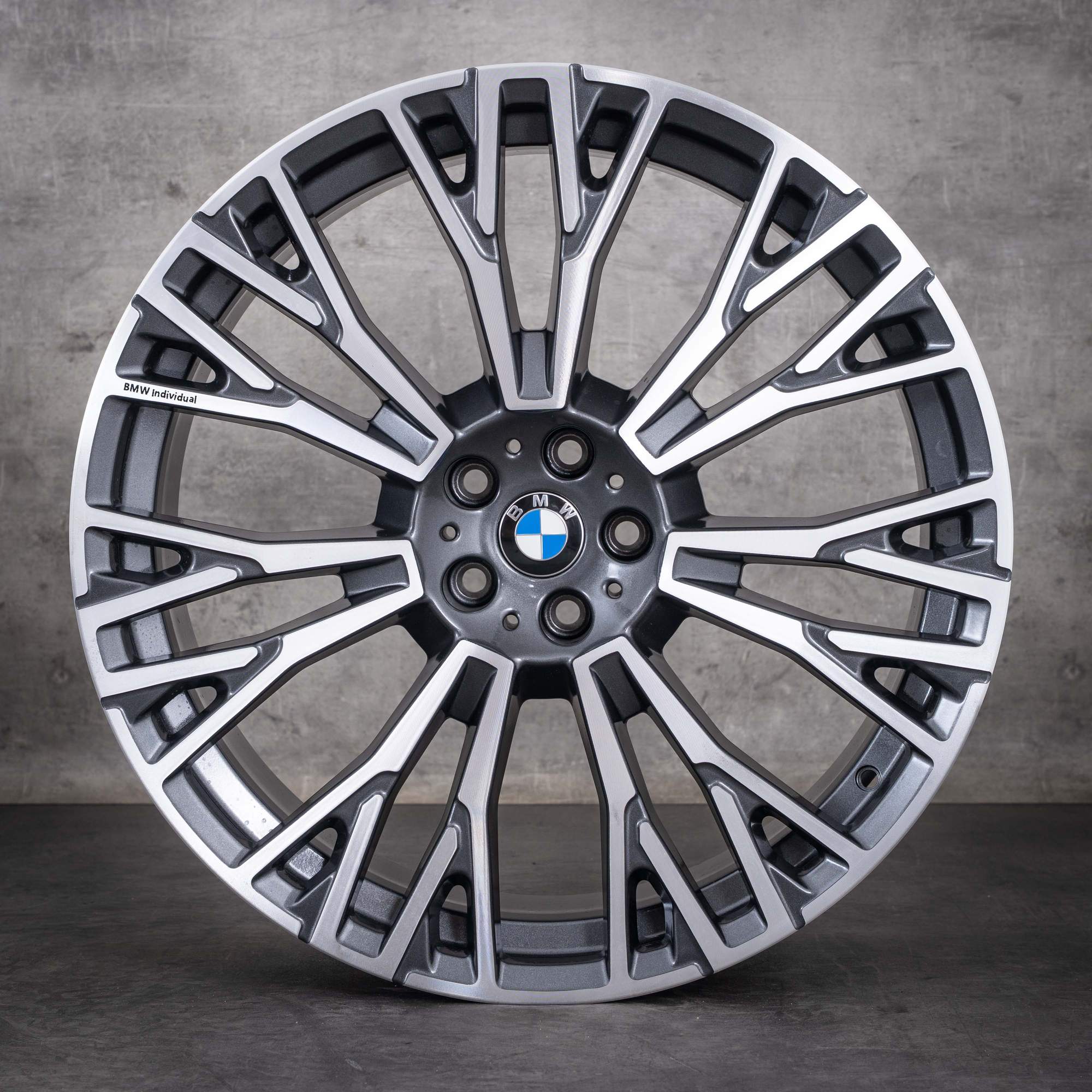 Oryginalne felgi BMW X5 X6 22 cale G05 G06 Styling 745i 6883763 6883764 w kolorze orbit grey z wykończeniem diamond cut