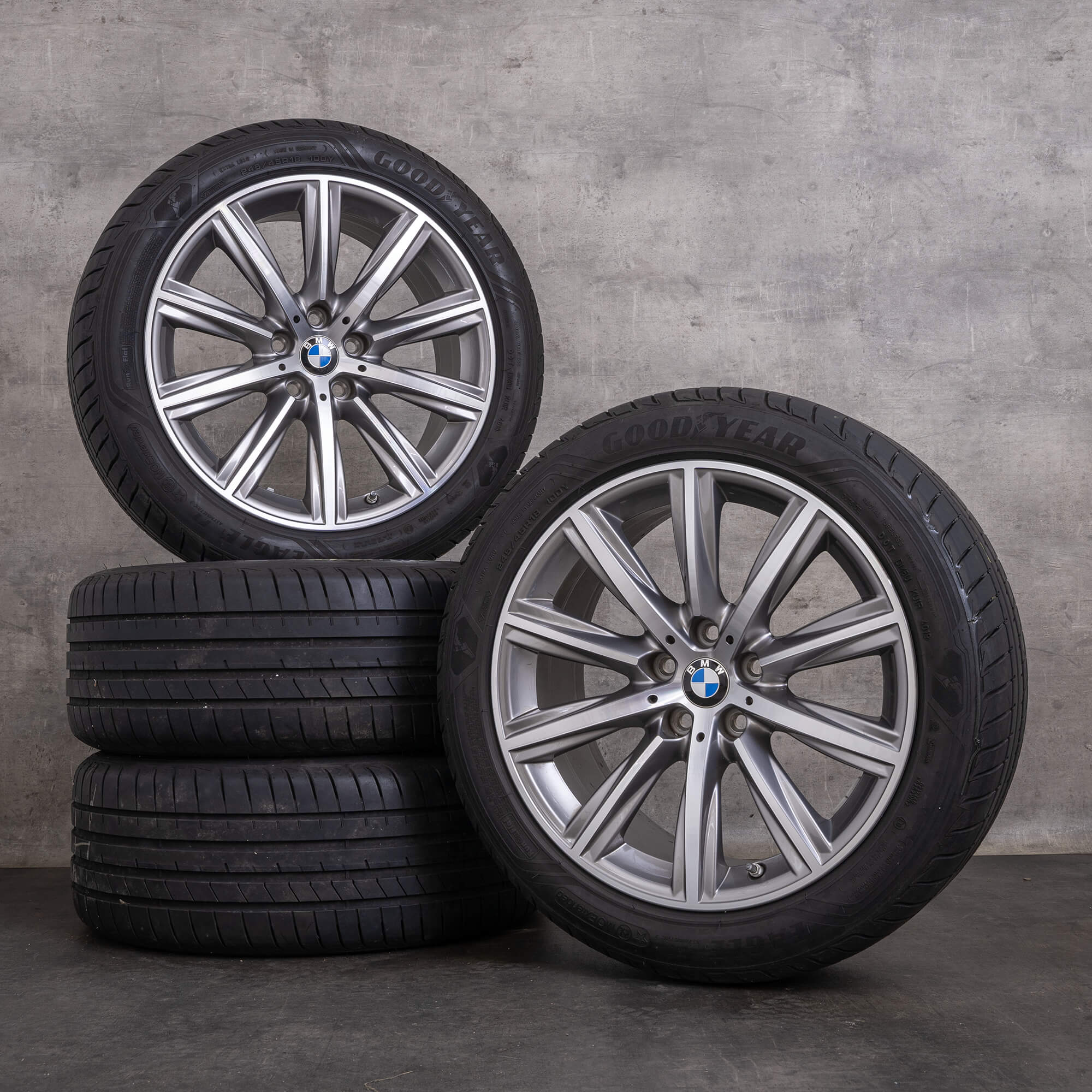 Original BMW 5er Winterräder 18 Zoll G30 G31 Felgen Styling 684 6874441 ferric grey glanzgedreht