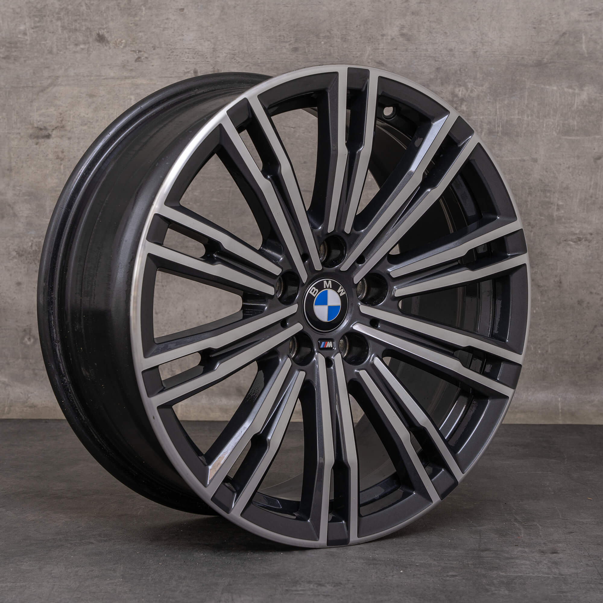 Orijinal BMW 2 serisi 3 4 jant 18 inç G42 G20 G21 G22 G23 Styling 790 M 8089890 orbit gri ön cila