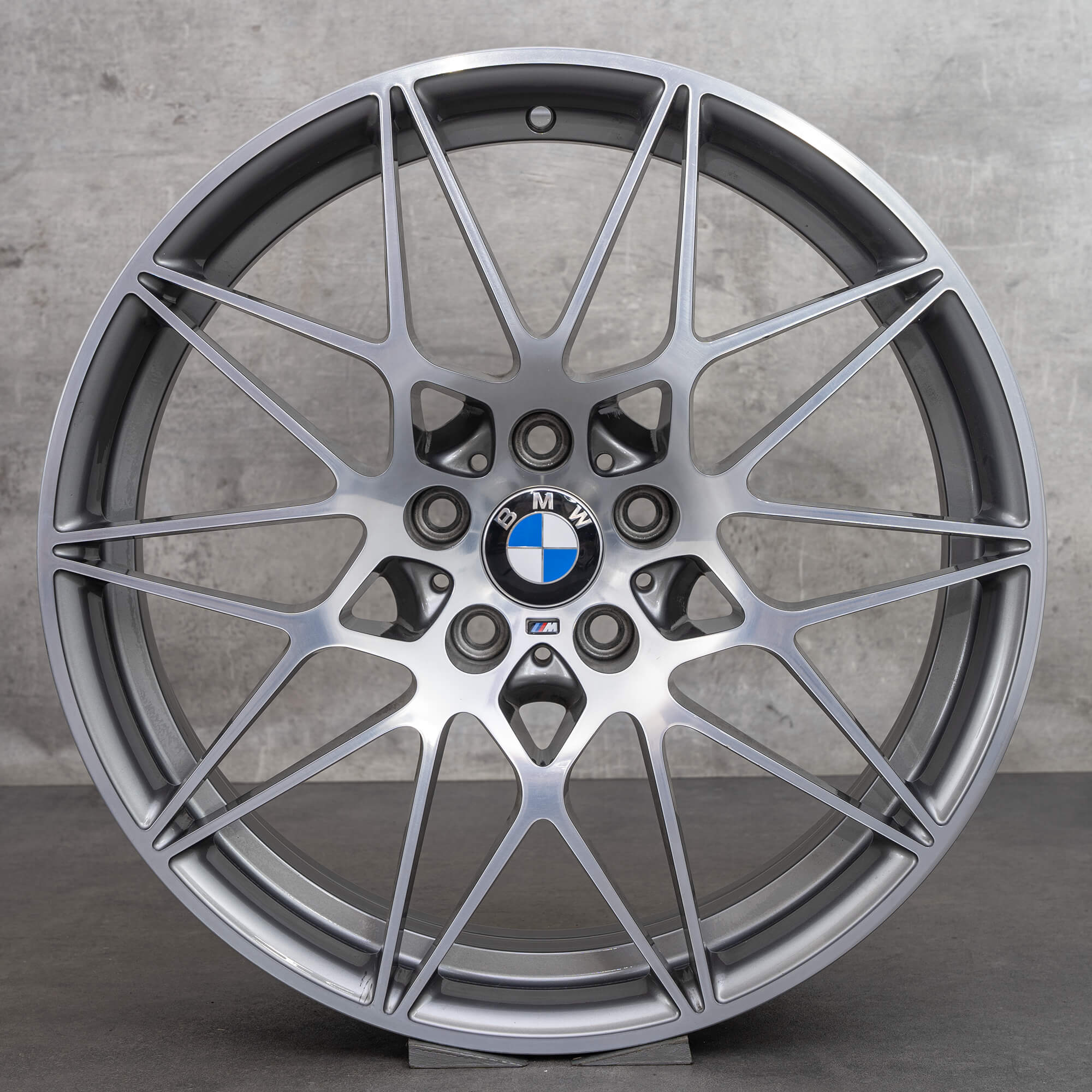 BMW 20 Zoll Felgen M3 F80 M4 F82 F83 8090194 8090195 Styling M666 