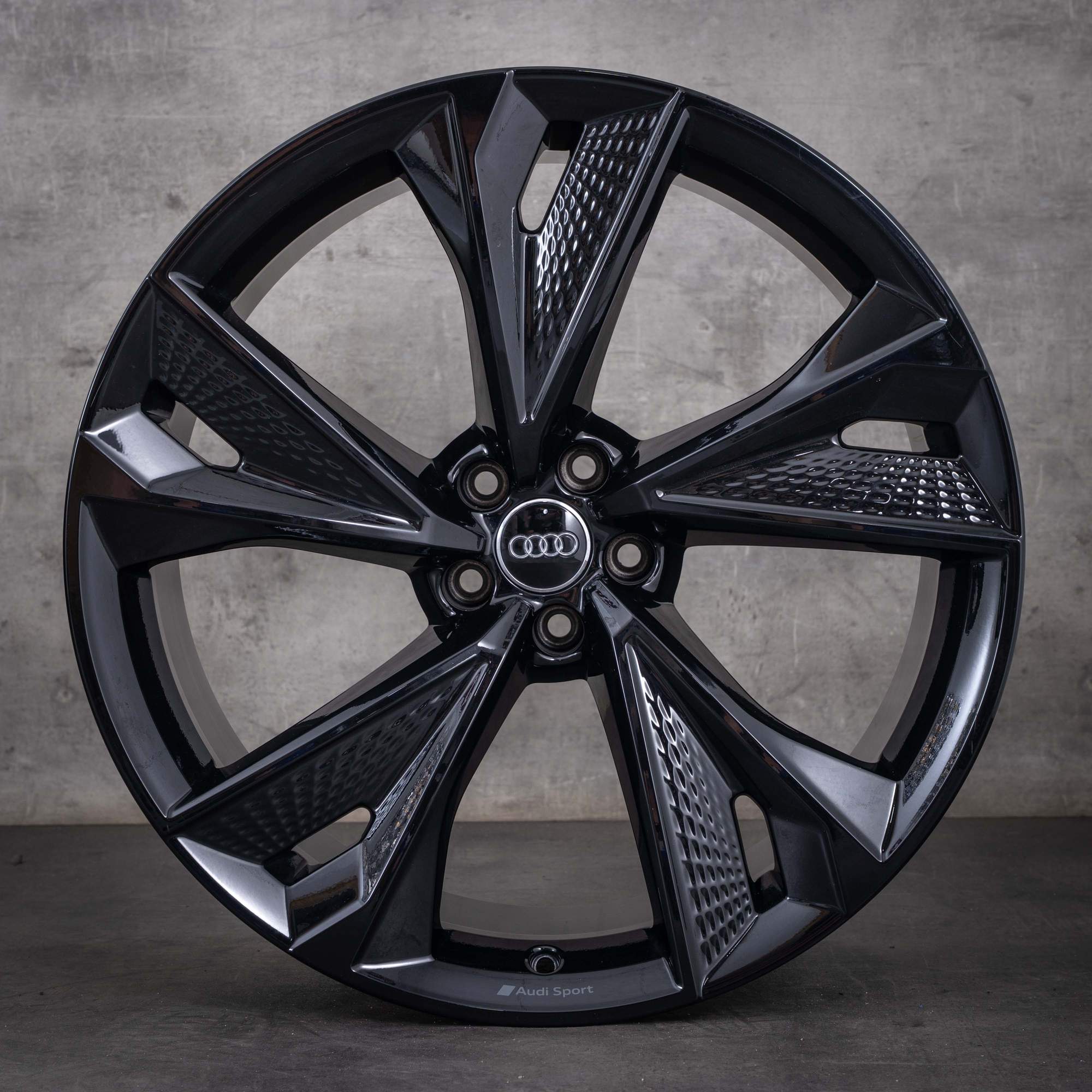 Original Audi RS6 RS7 Felgen 22 Zoll 4K C8 Alufelgen 4K0601025BC schwarz glanz