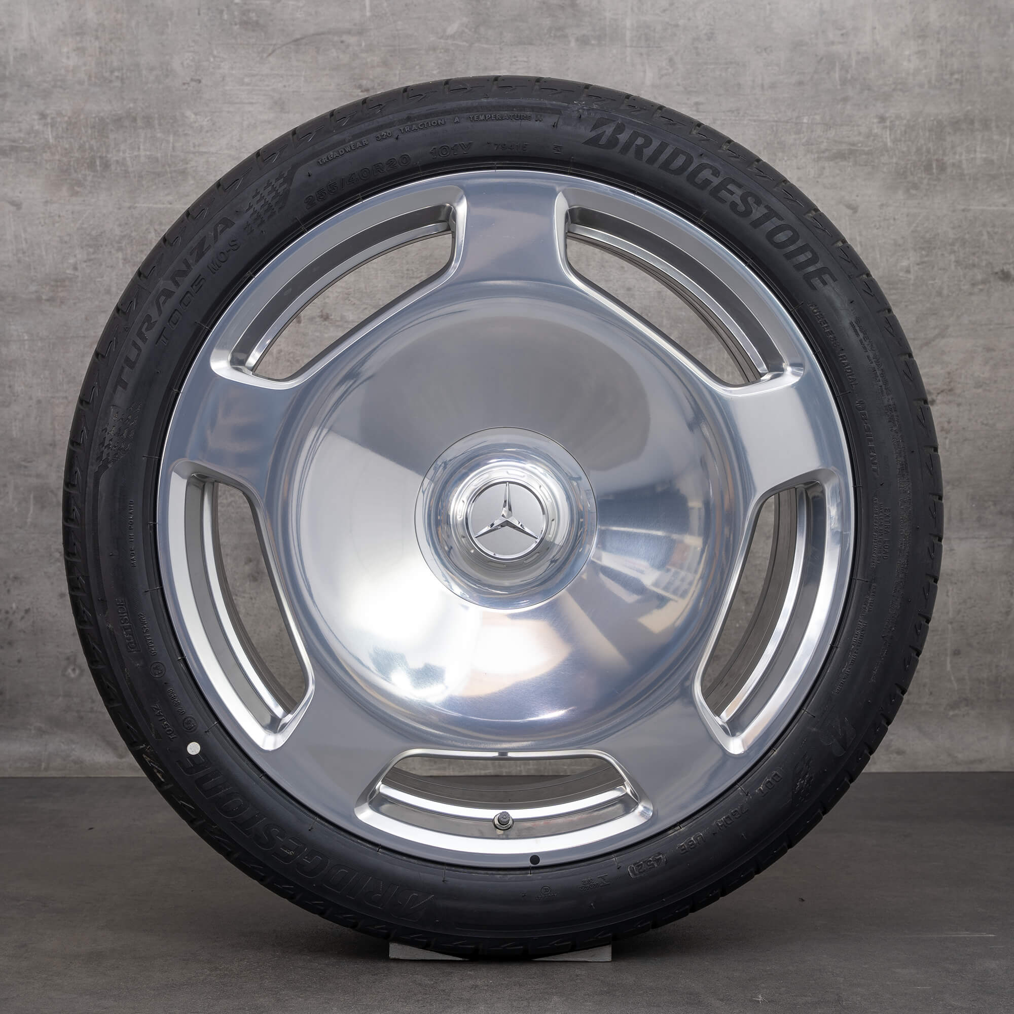 Maybach Rims 20 Inch Maybach 20 inch rims Mercedes S-Class W223 X223 V223 summer tires ...