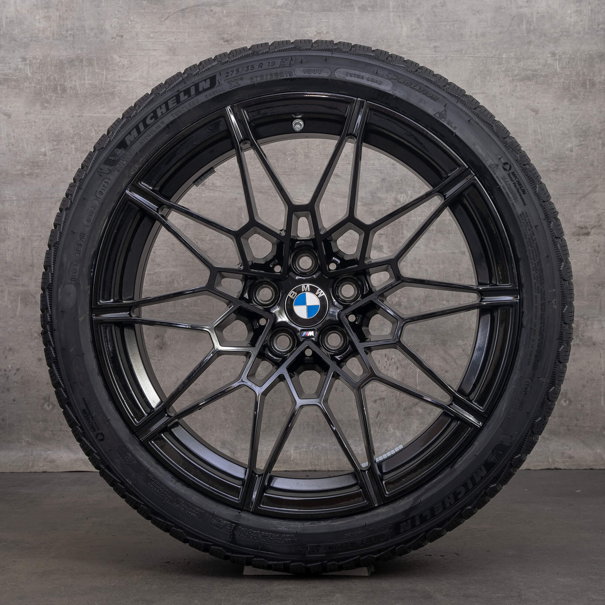 BMW M3 G80 M4 G82 G83 zimni alu kola 19 20 palcové ráfky 826 M pneu NOVÉ
