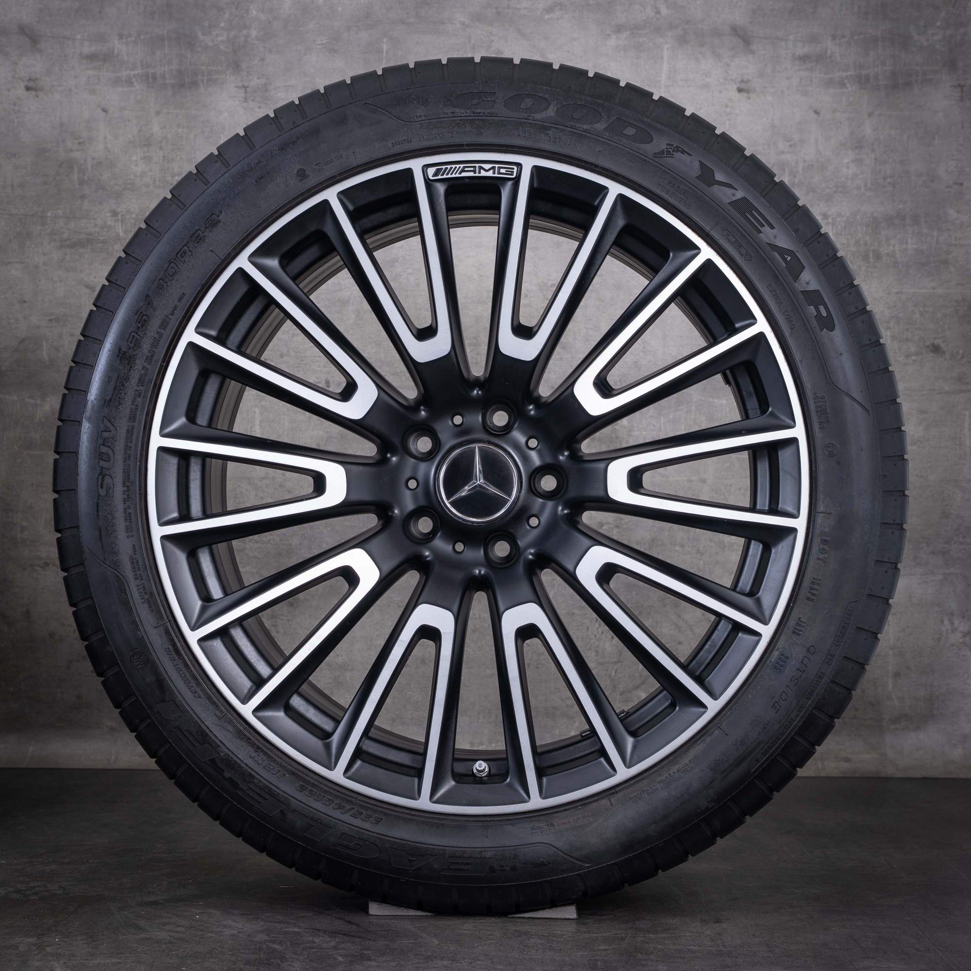 Alkuperäiset Mercedes-Benz G-sarjan G 63 AMG -vanteet 22 tuumaa 463A 465 kesärenkaat A4654011000 mattamusta diamond cut-viimeistely