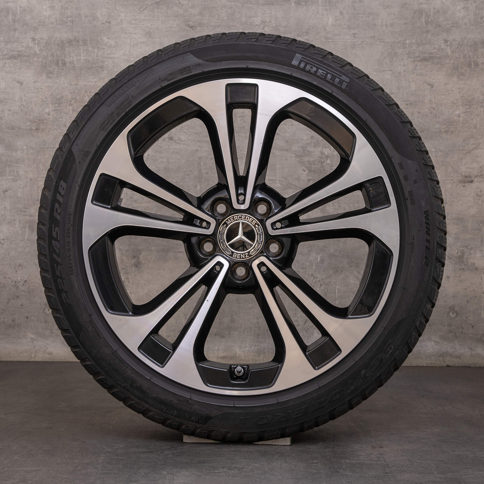 Original Mercedes Benz C-Klasse Winterräder 18 Zoll W206 S206 Felgen A2064016200 schwarz glanzgedreht