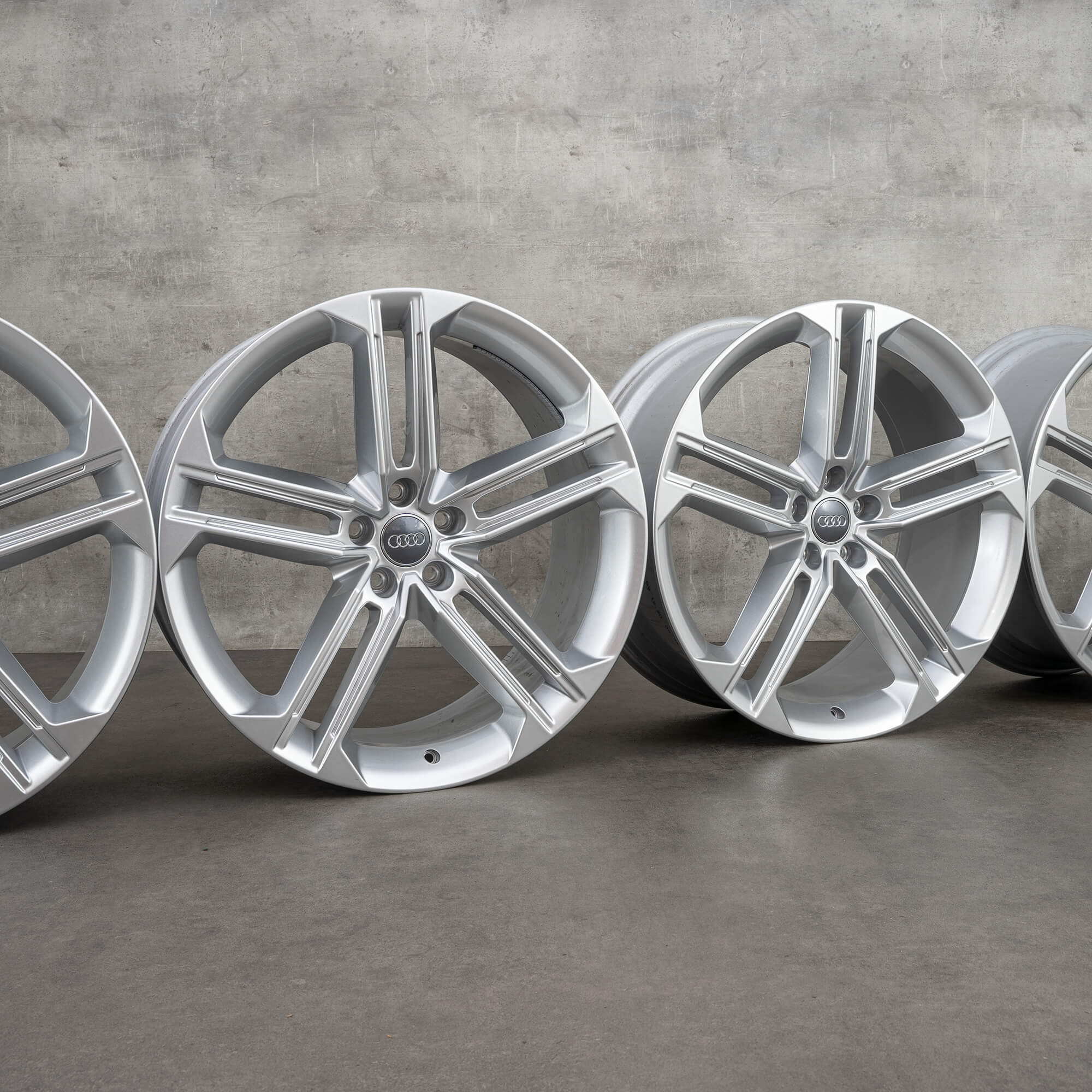 Audi 21 inch rims A8 S8 4N alloy rims 4N0601025F 9 x 21 ET37 NEW