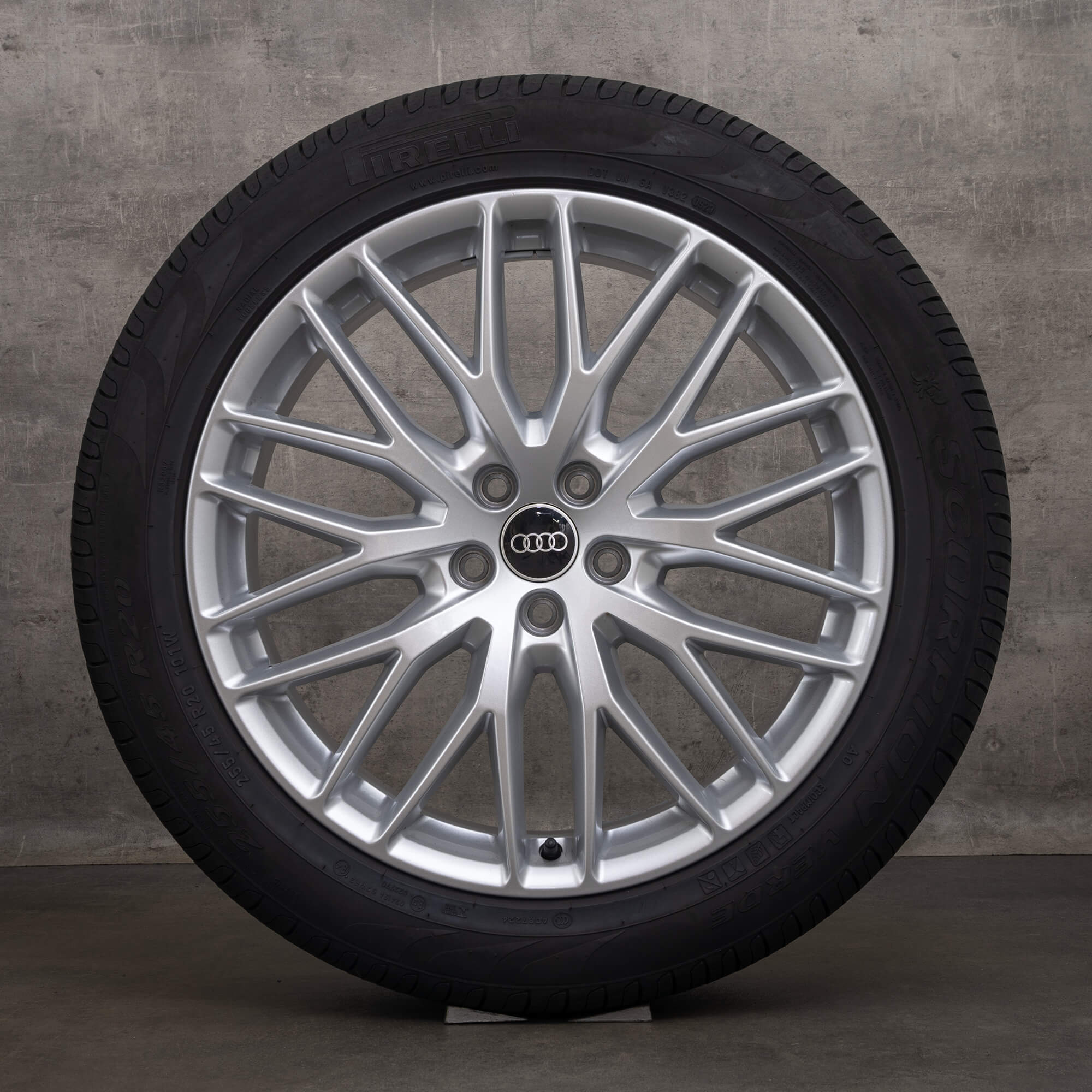 Oryginalne felgi Audi Q5 SQ5 20 cali FY letnie koła 80A601025AB srebrne
