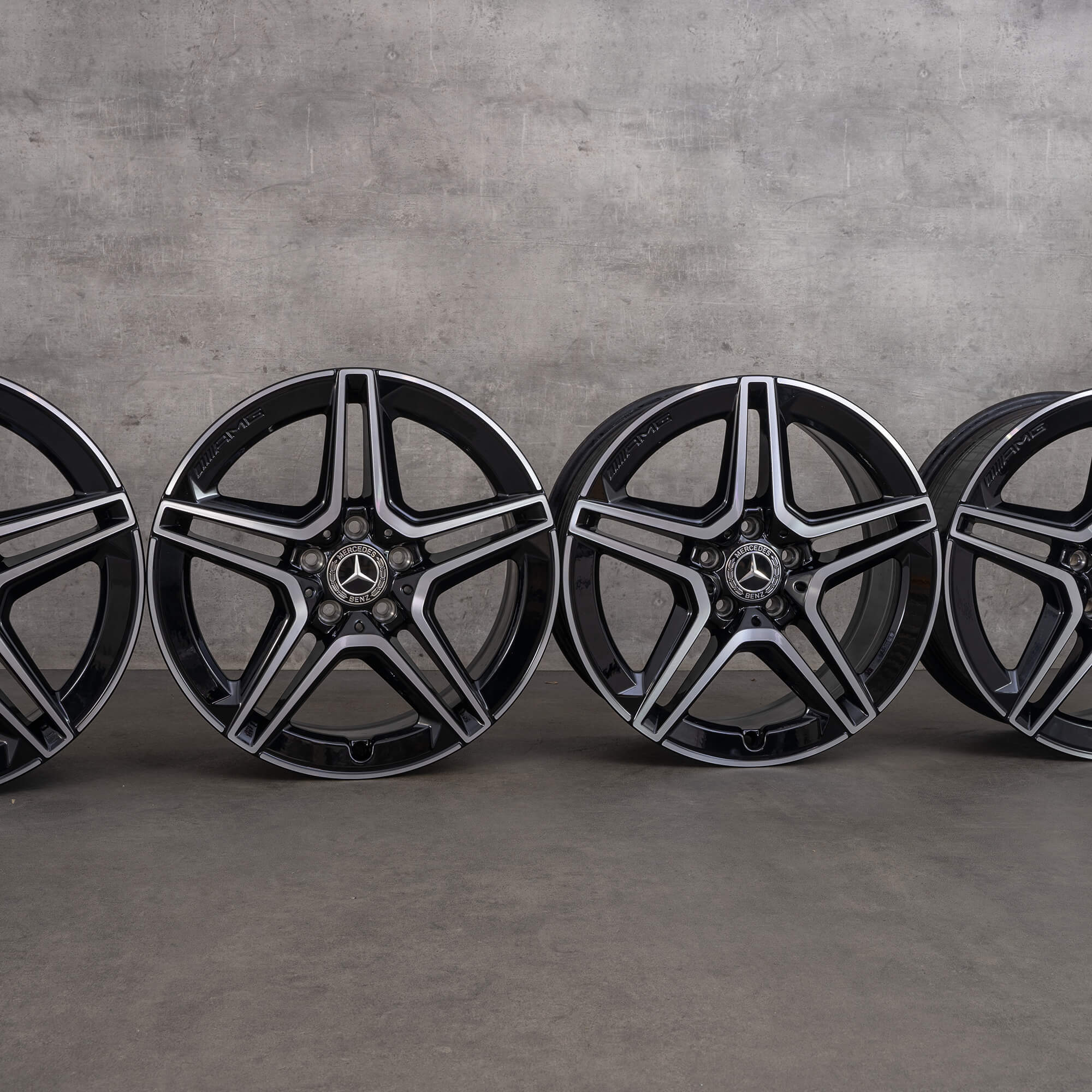 Originale Mercedes Benz A-Klasse A35 AMG fælge 18 tommer W177 A1774014000 sort blank drejet NYHED