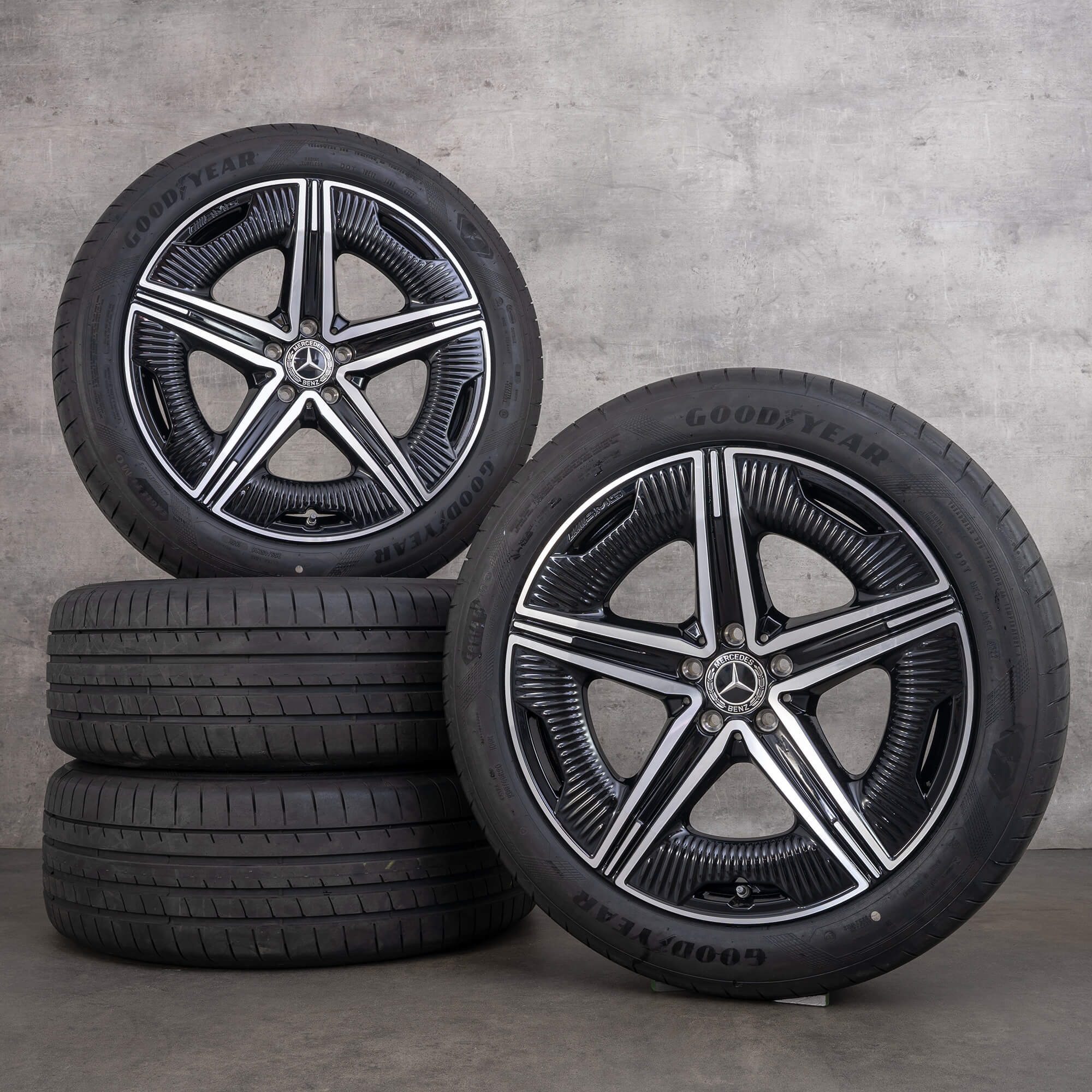Mercede Benz Sedan Rims Mercedes Benz EQS V297 sedan 20 inch rims summer tires wheels