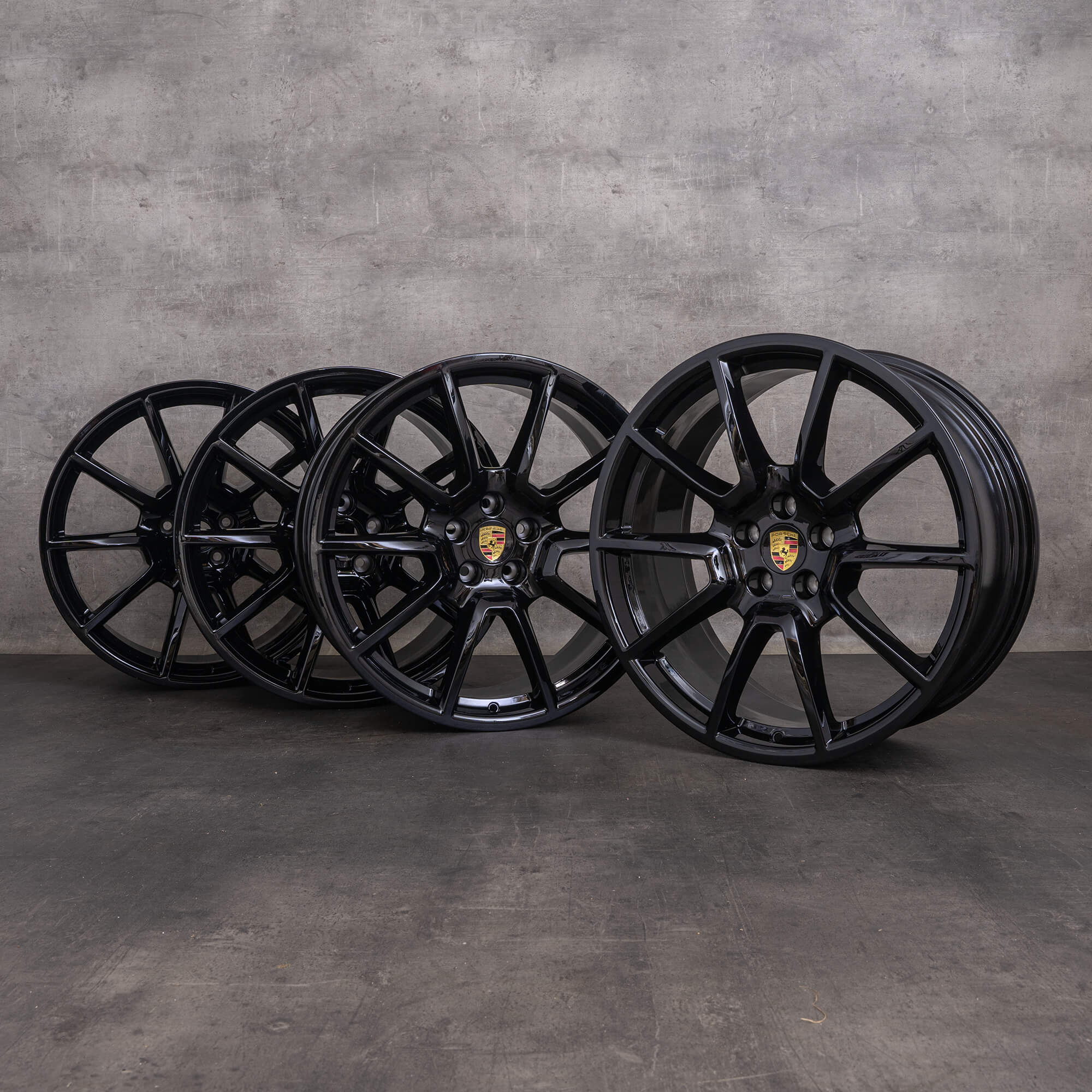 Original Porsche Macan II Felgen 20 Zoll S 95B601025BH 95B601025BJ schwarz glanz