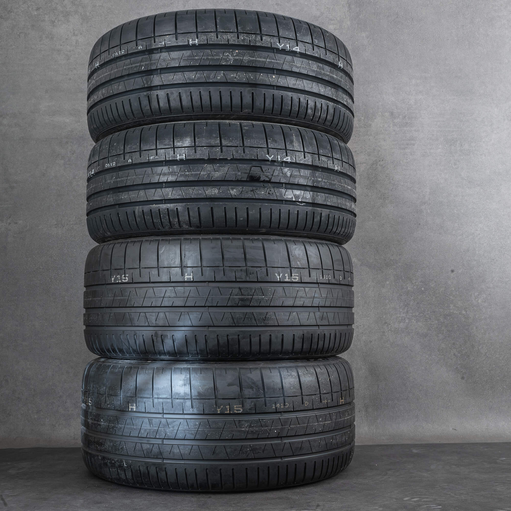 Oryginalne koła zimowe Porsche Cayenne 22 cale 9YA II felgi 9Y0601025DR 9Y3601025CA jet black NOWOŚĆ