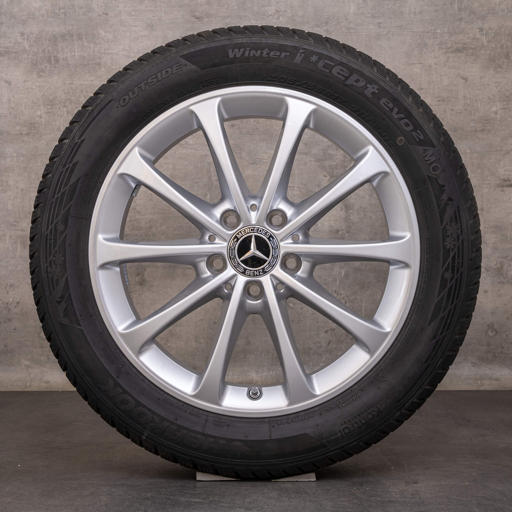 Oryginalne koła zimowe Mercedes Benz A Klasa B CLA 17 cali W177 V177 W247 C118 X118 Felgi A1774010300 srebrne
