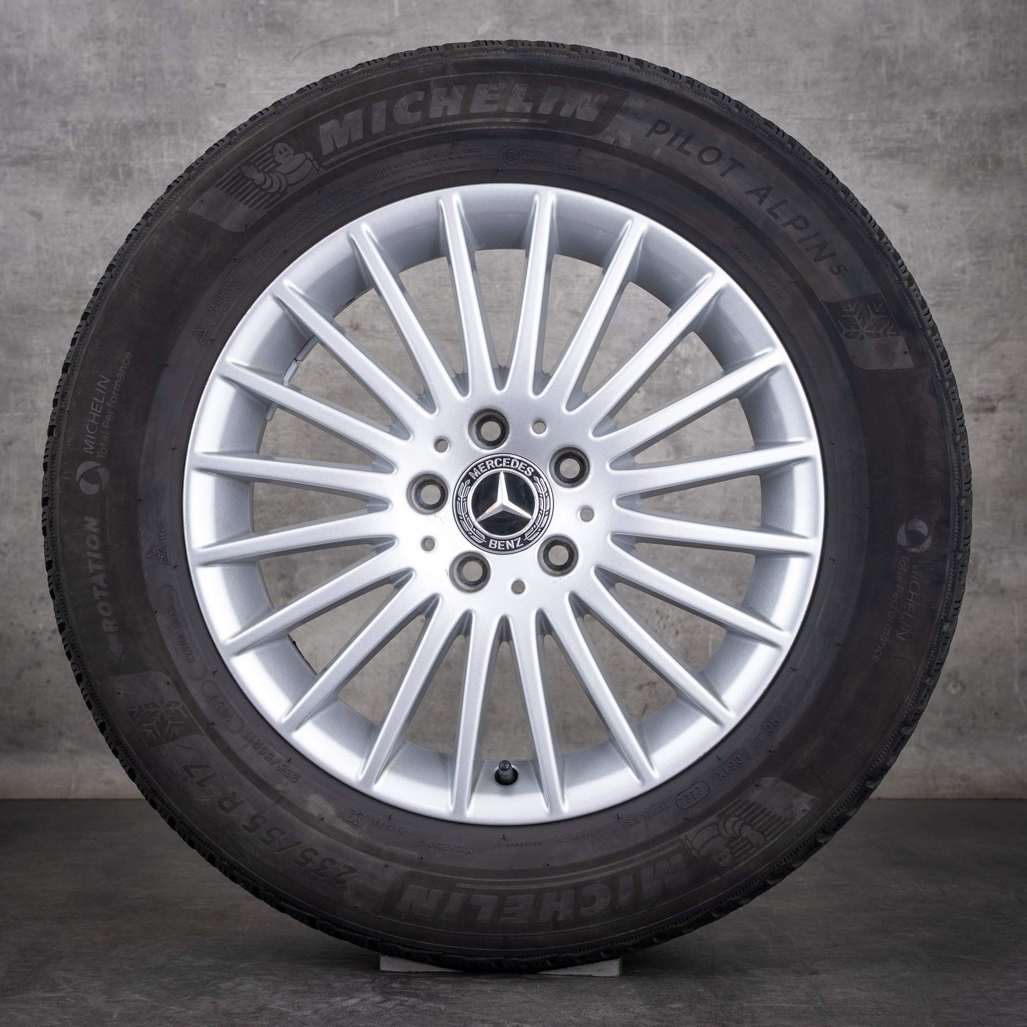 Anvelope de iarnă originale Mercedes-Benz Clasa V, 17 inci, W447, A4474014900, argintiu lucios