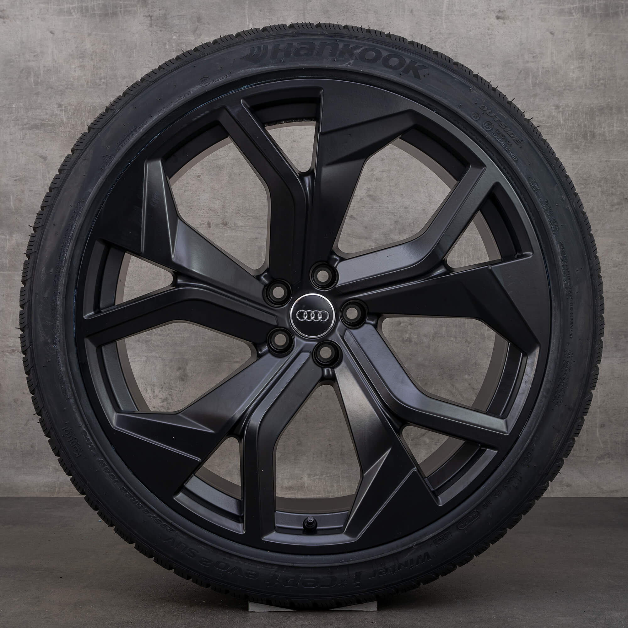 Audi 23 inch velgen RSQ8 4M8 alloy winterbanden wintervelgen 4M8601025AP