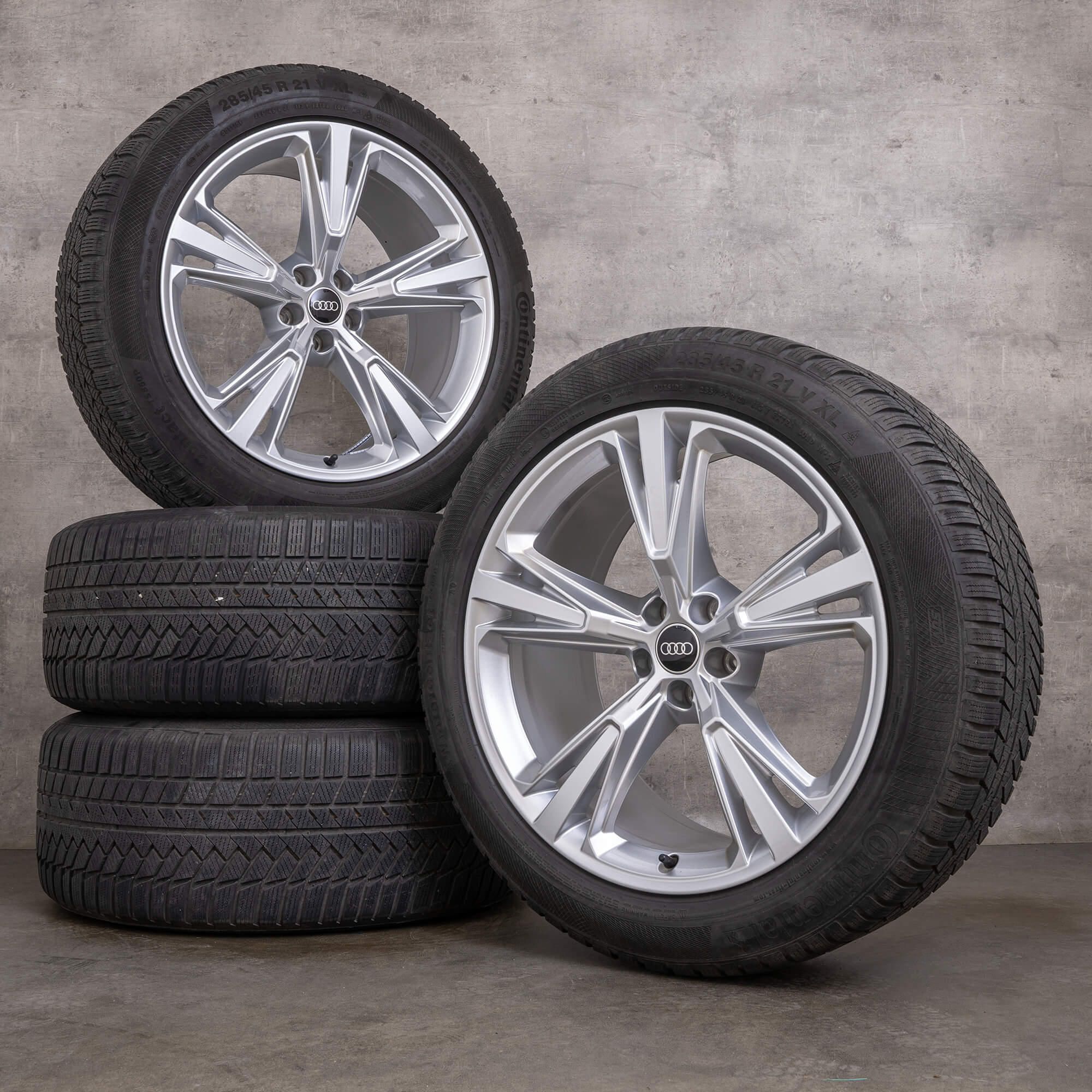 Originální zimni alu kola Audi Q8 SQ8 21" 4M disky 4M8601025H stříbrné barvy
