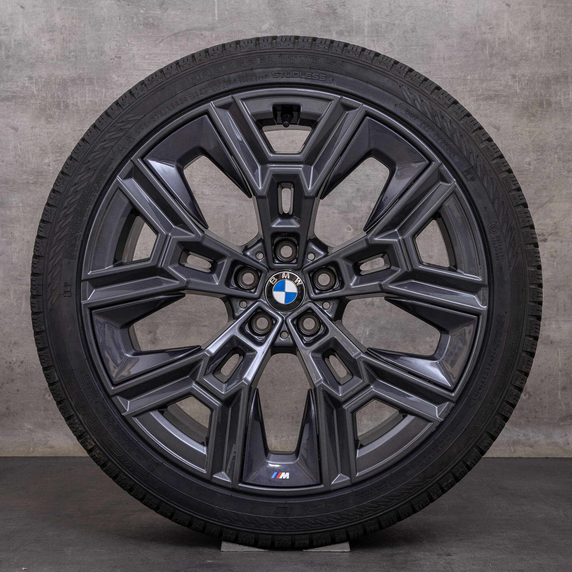 Original BMW 5er i5 Winterräder 20 Zoll G60 G61 Felgen 5A324E8 5A324E9 Styling 939 M orbit grey