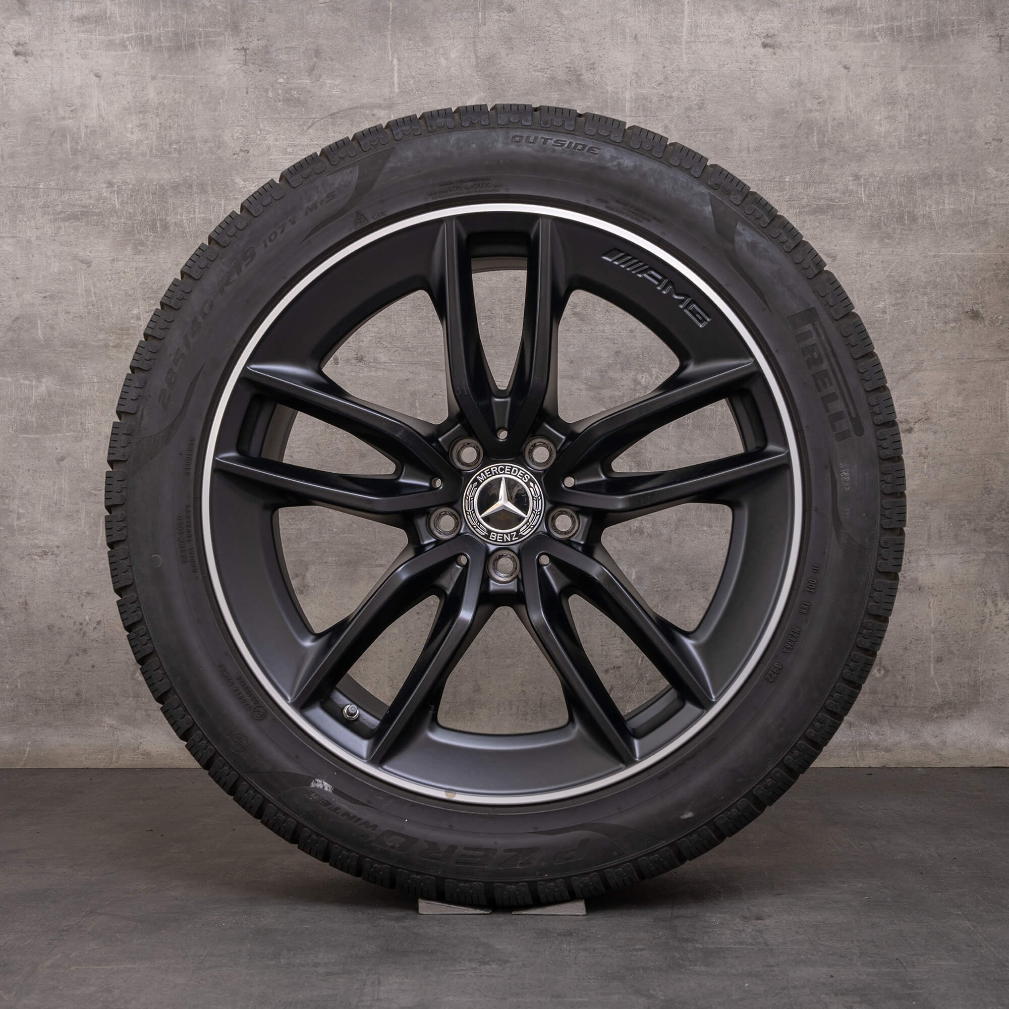 OEM Mercedes Benz GT 43 53 63 & S 4Matic AMG Winterrder 19 inch X290 4-Trer rims A2904010200 black satin finished