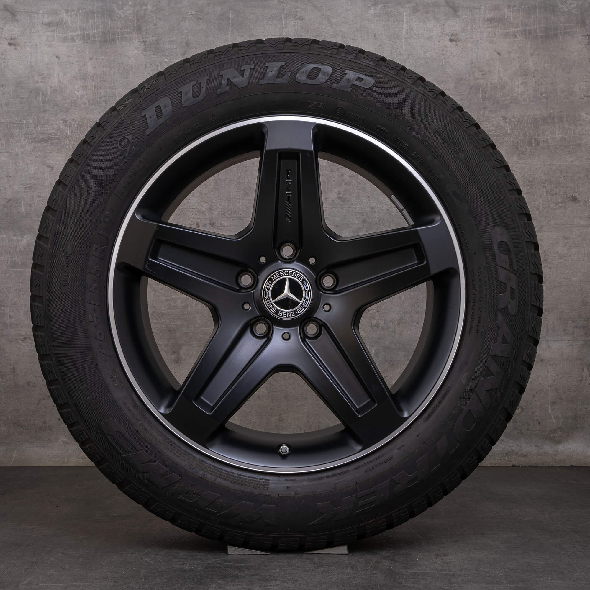 Original zimní pneu s disky Mercedes Benz G-Class G55 G63 G65 AMG 19palcové ráfky na auto W463 A4634012102 černé matné vysokým leskem