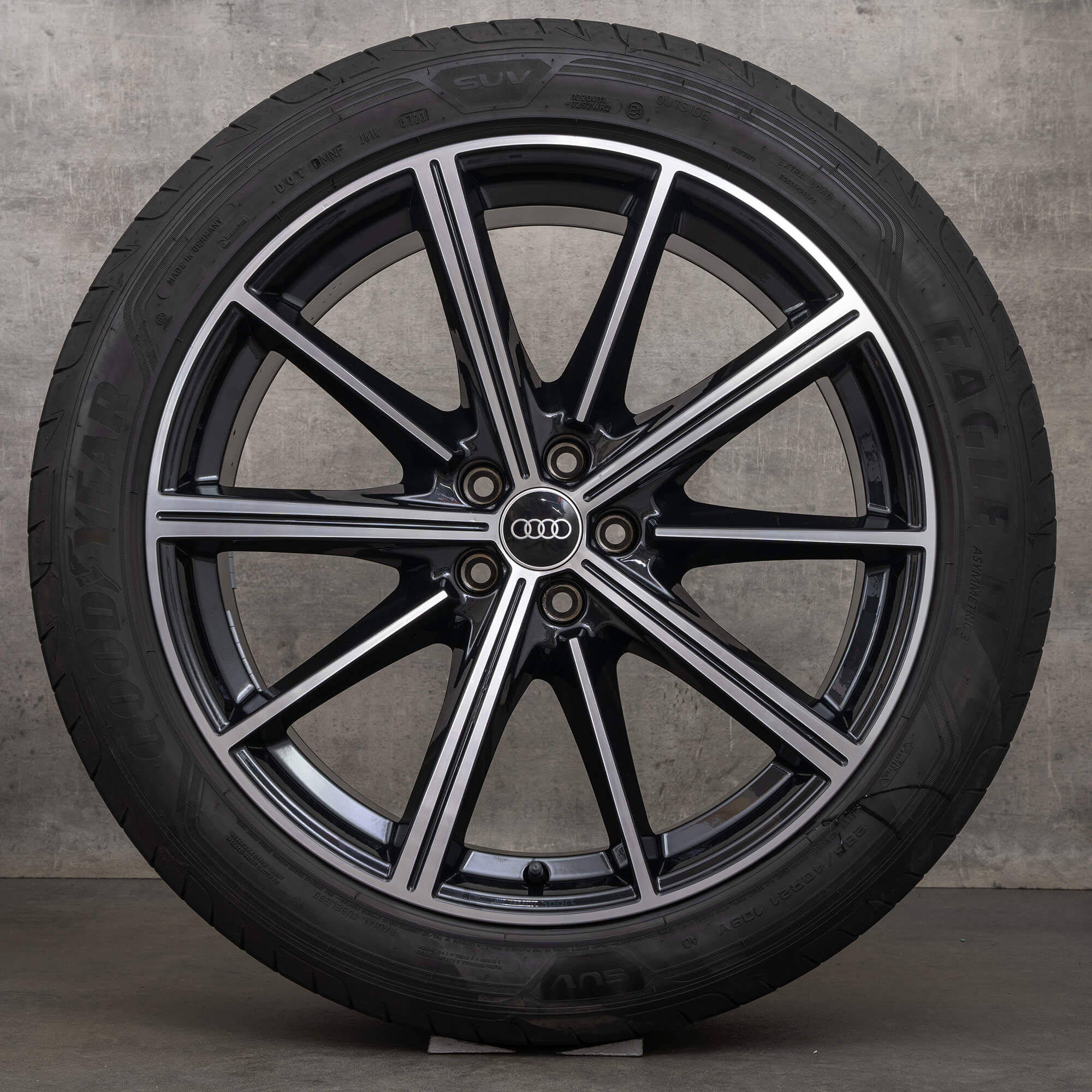 Audi Q7 SQ7 4M letni alu kola 21 palcové ráfky pneumatiky 4M0601025CC