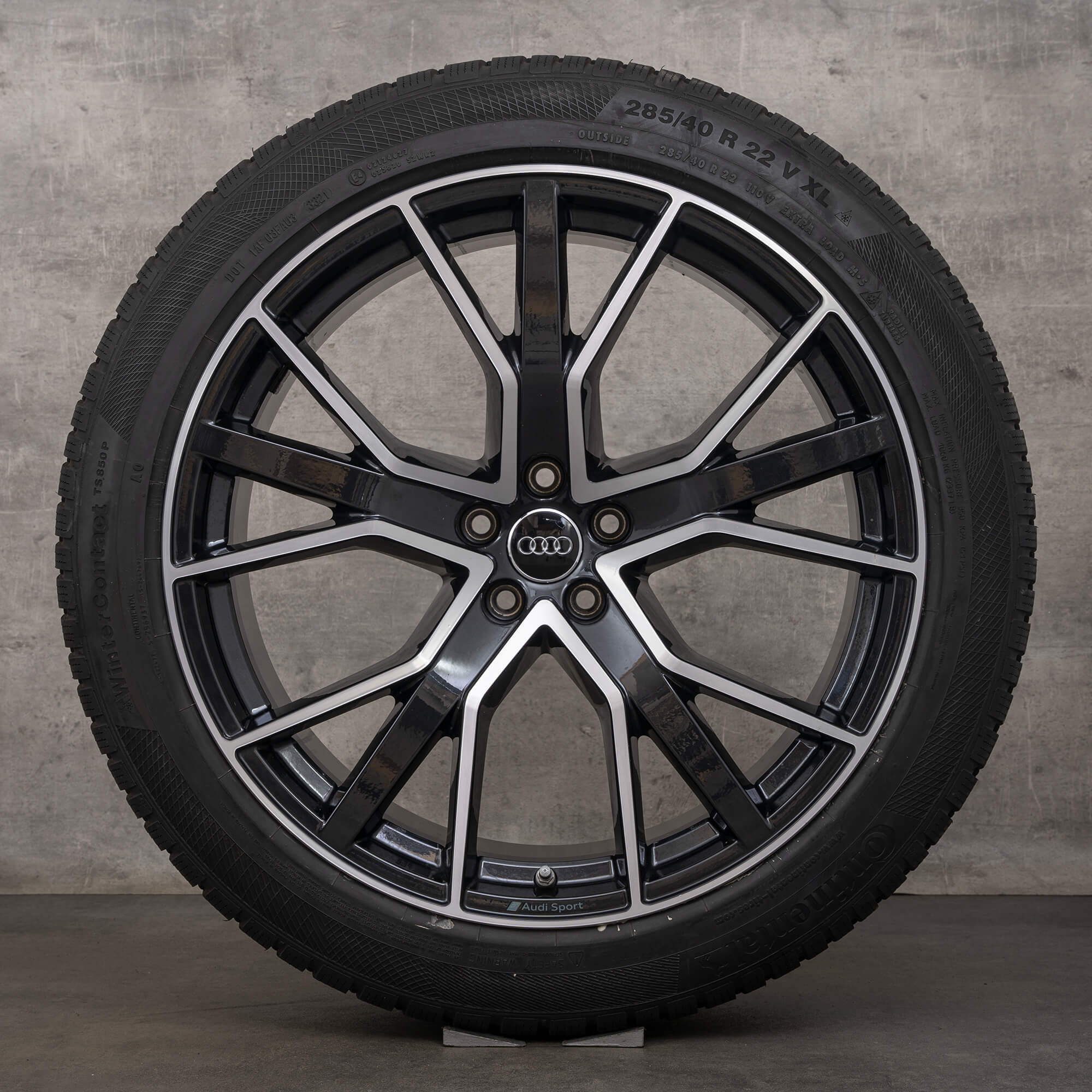 Audi Q8 SQ8 4M8 ruote invernali cerchi da 22 pollici pneumatici 7 mm 4M8601025Q