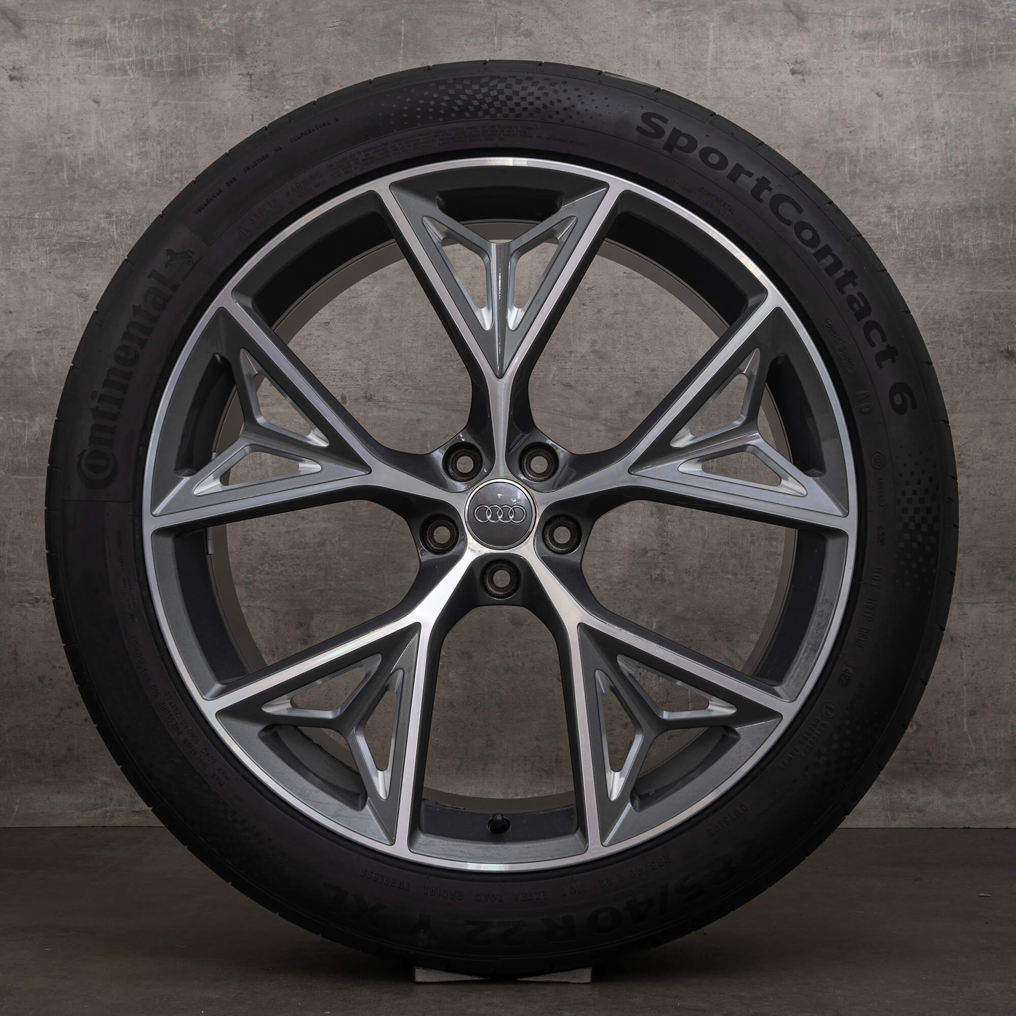 Originální Audi Q8 SQ8 ráfky 22palcová 4M8 letni alu kola 4M8601025AB antracit, vysoký lesk