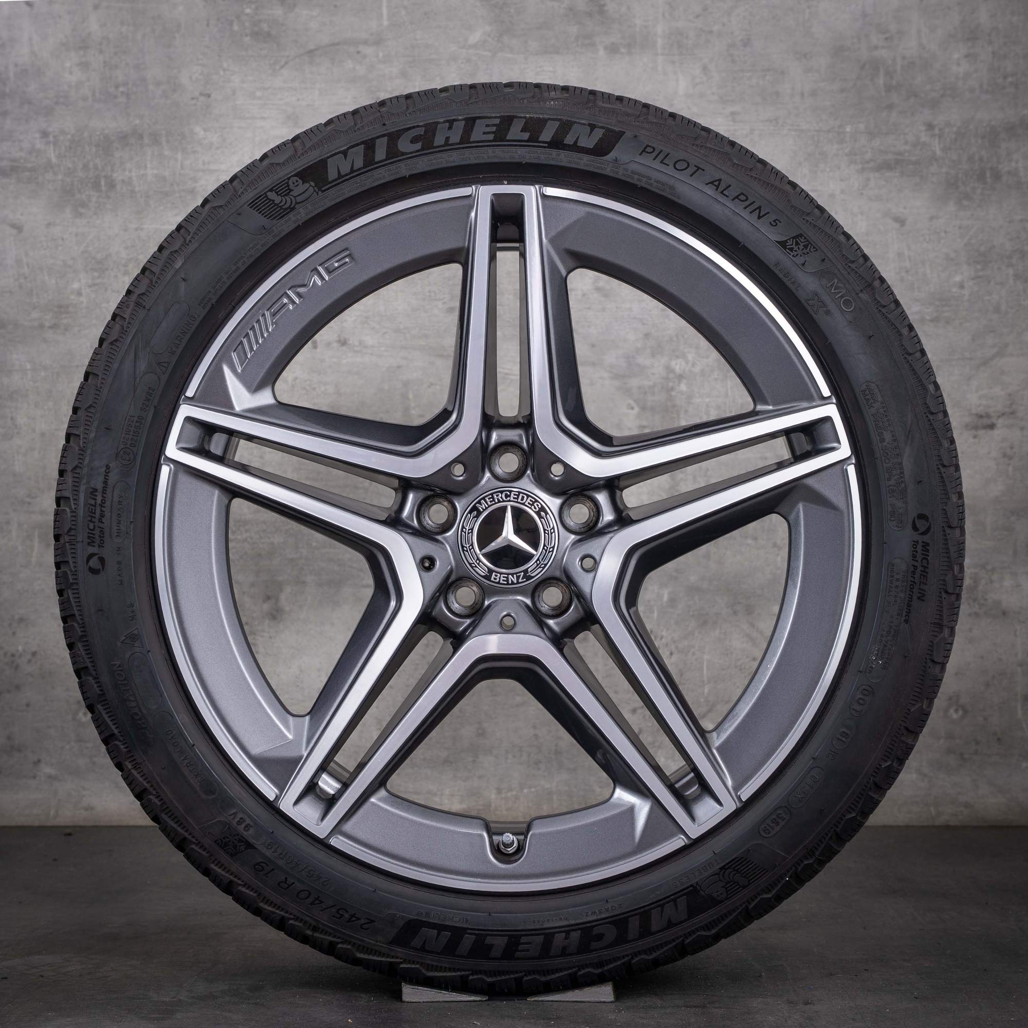Ruote invernali originali Mercedes-Benz CLS 53 AMG 4Matic da 19 pollici C257 codici A2574013000 A2574011500 colore Himalaya Grey finitura diamantata