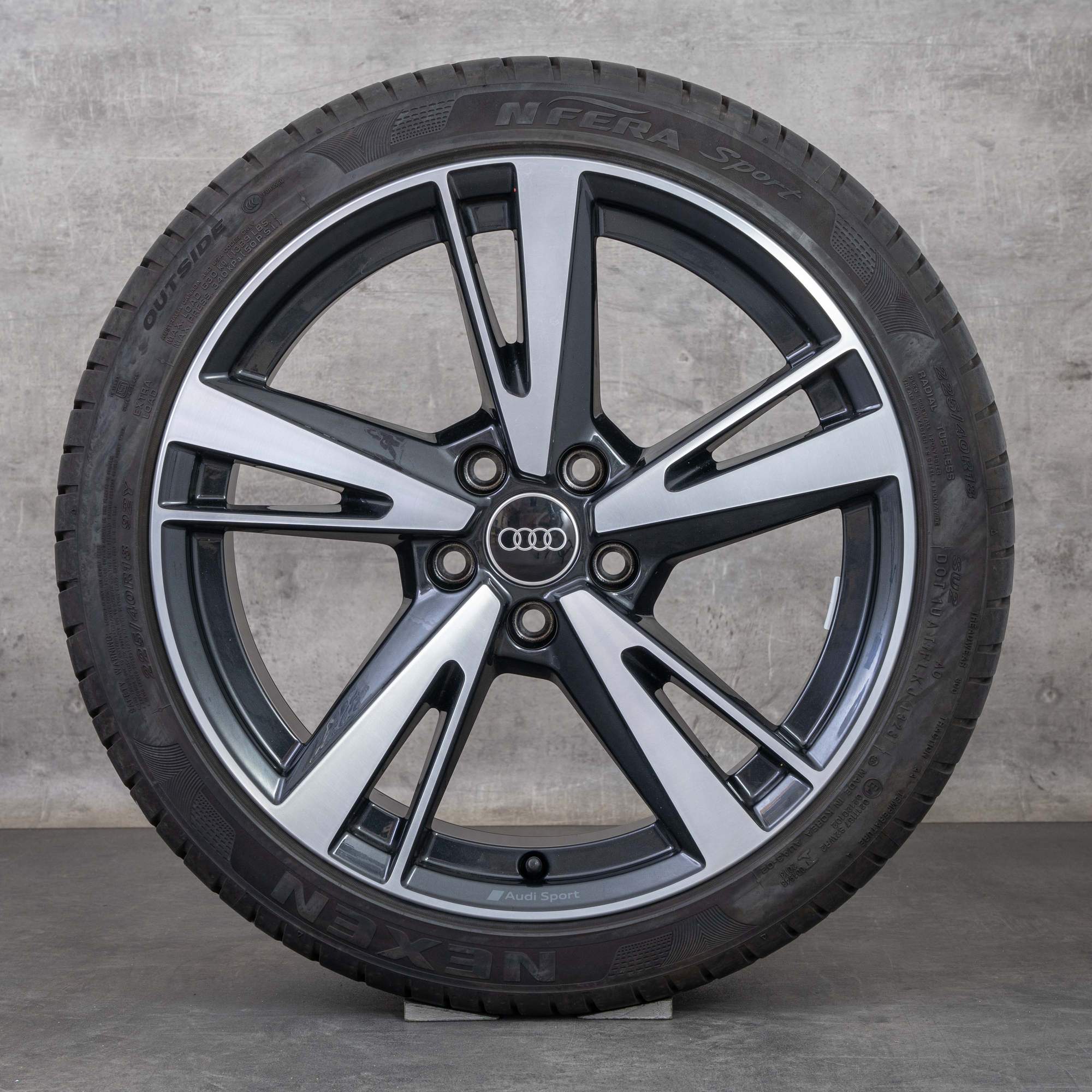 Llantas originales Audi A3 S3 18 pulgadas Blade 8Y ruedas de verano 8Y0601025N granito pulido