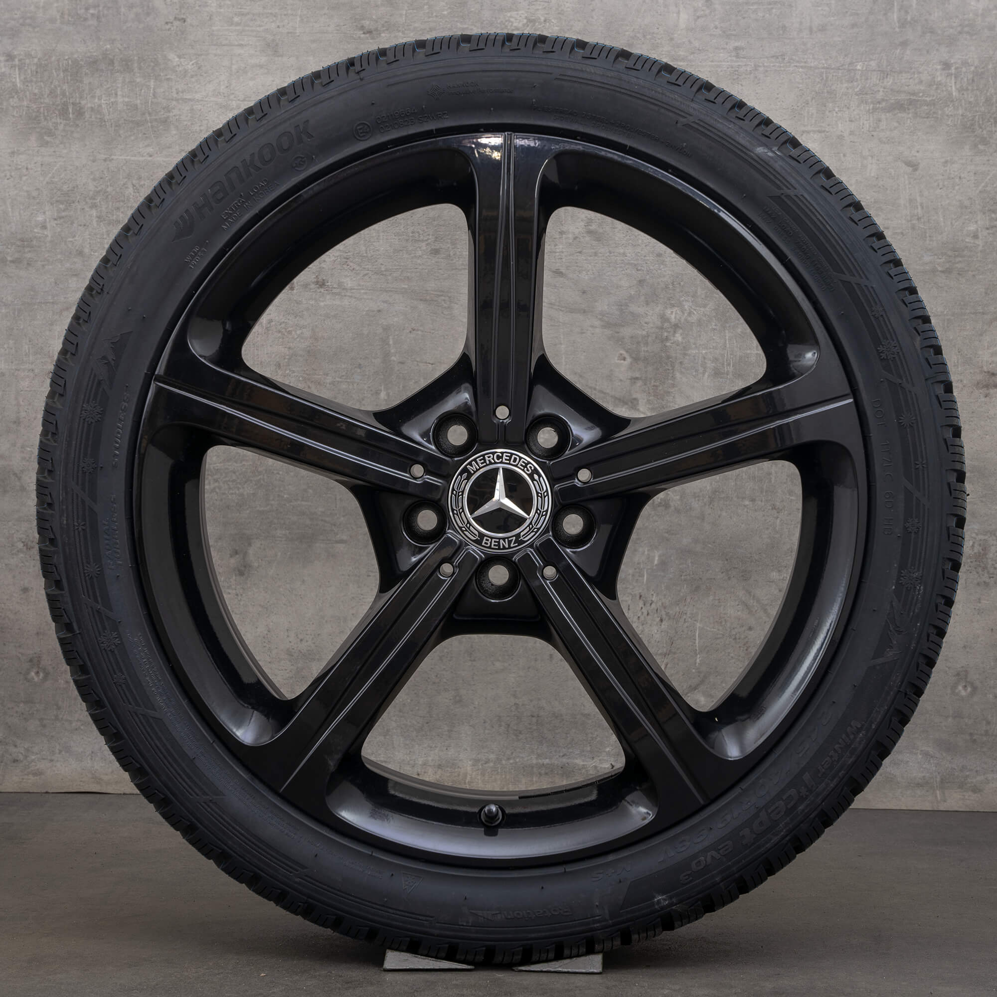 Originální zimní kola Mercedes-Benz CLS 19 palců, disky C257 A2574011000, černé