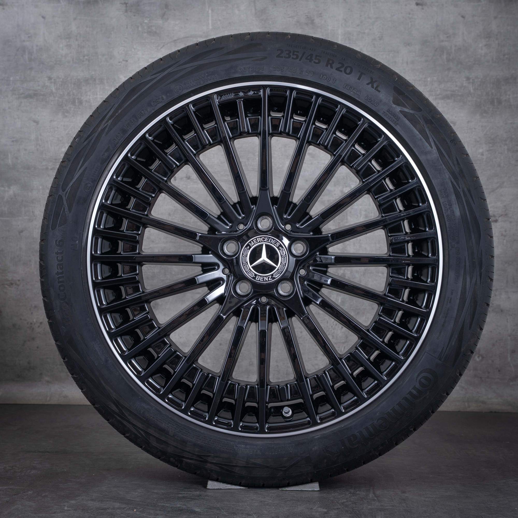 Oryginalne felgi AMG Mercedes EQA EQB 20 cali H243 X243 opony letnie A2434010600 czarne Polerowane