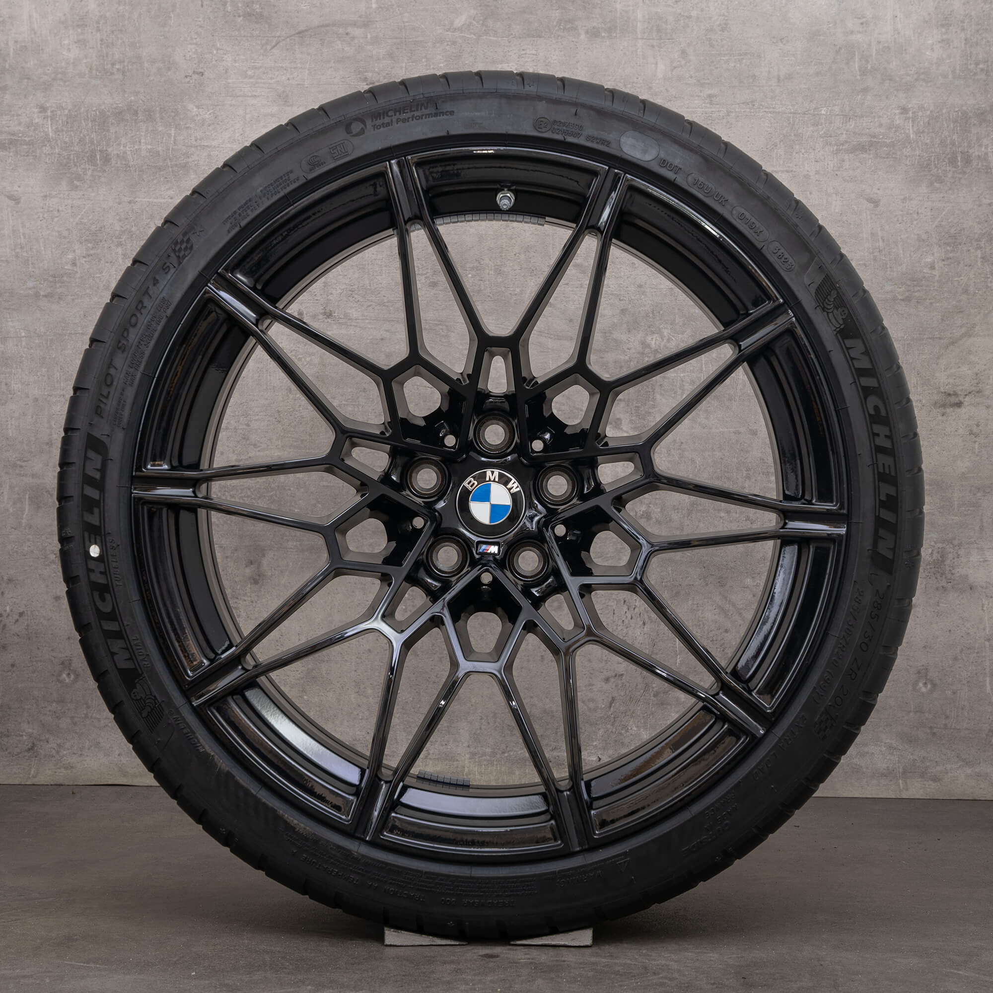 BMW M3 G80 G81 M4 G82 Sommerräder 19 20 Zoll Felgen Sommerreifen 826 M 7882868