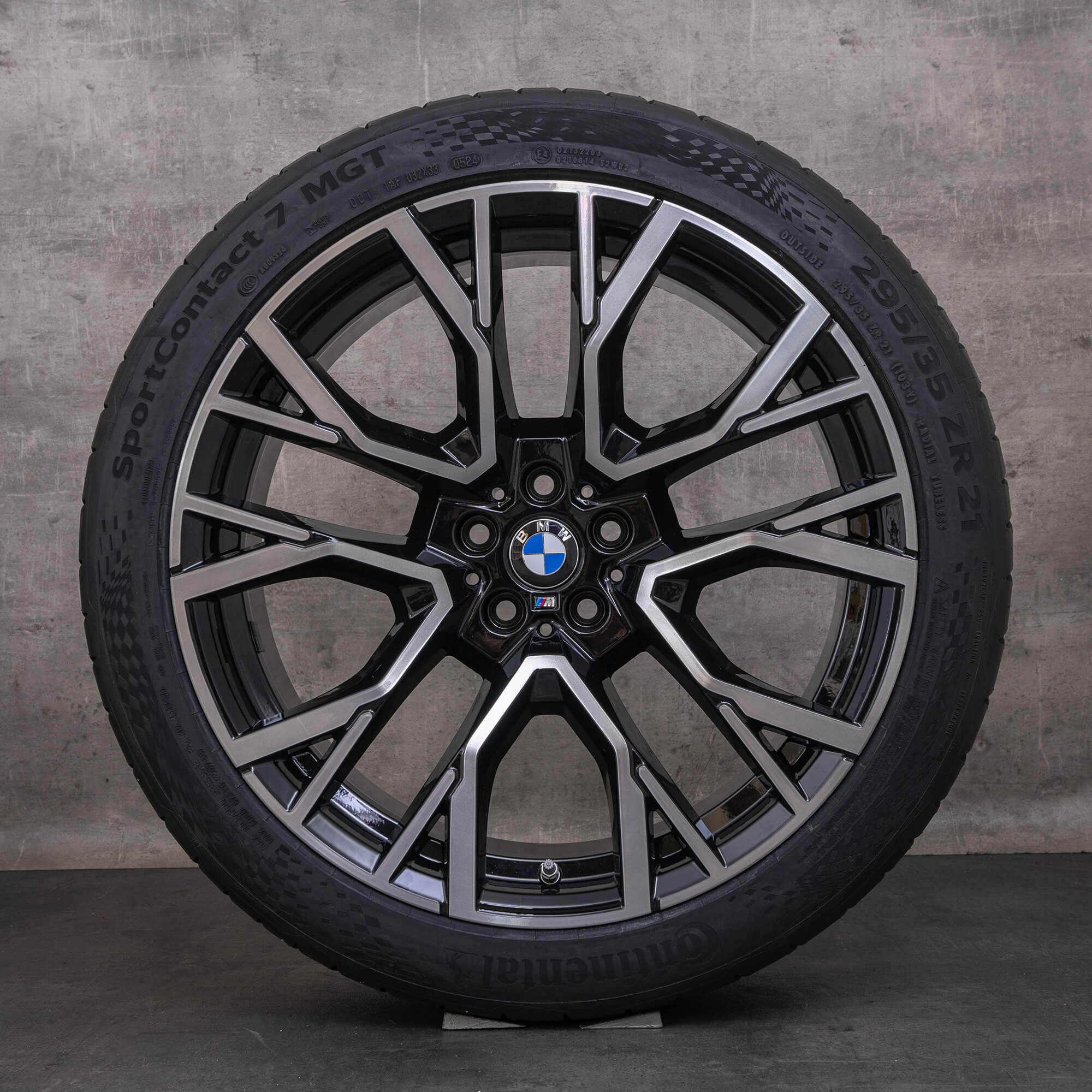 Originale BMW X5M X6M vinterdæk med fælge 21 22 tommer F95 F96 styling 809 M 8090796 8090717 jet black glossy turned NEW - hjul 1 af 4