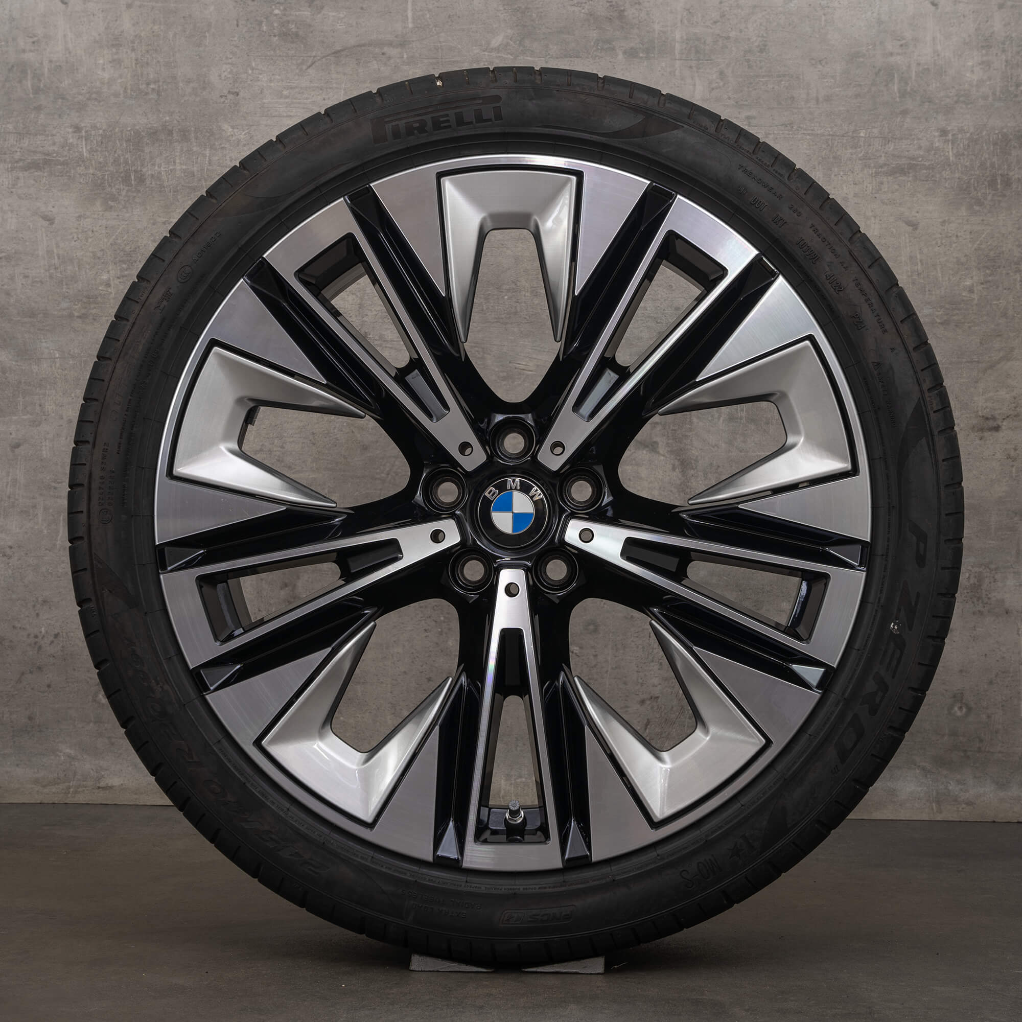 OEM BMW 5 Series i5 winter wheels 20 inch G60 G61 rims Styling 937