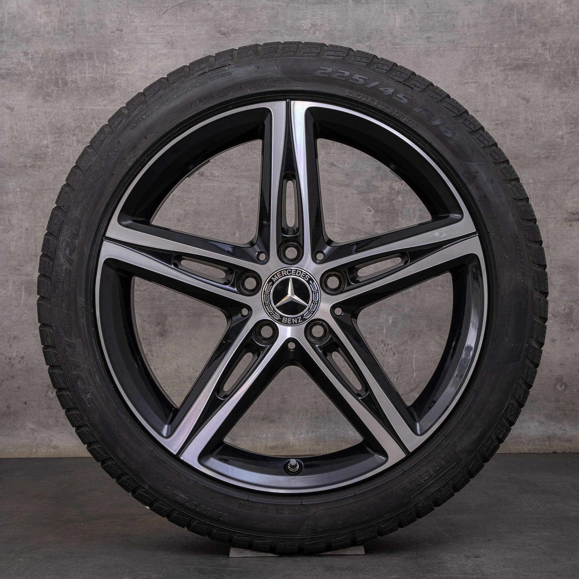 Orijinal Mercedes Benz A B Sınıfı CLA AMG kış jant lastik 18 inç W177 V177 W247 W118 X118 C118 jantlar A1774010700 siyah parlak tornalanmış