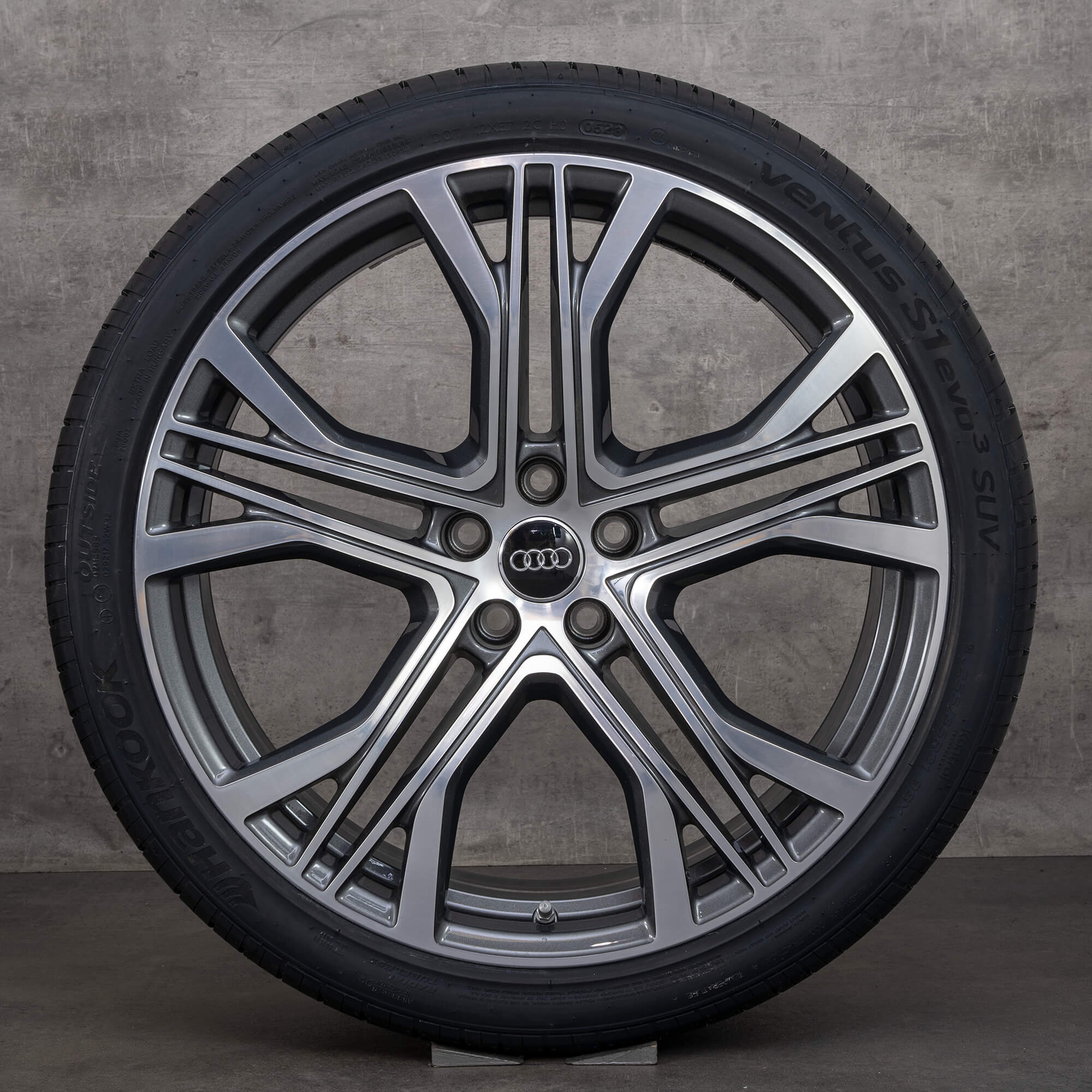Äkta Audi A7 S7 fälgar 21 tum 4K sommarhjul 4K8601025AA titan polerad