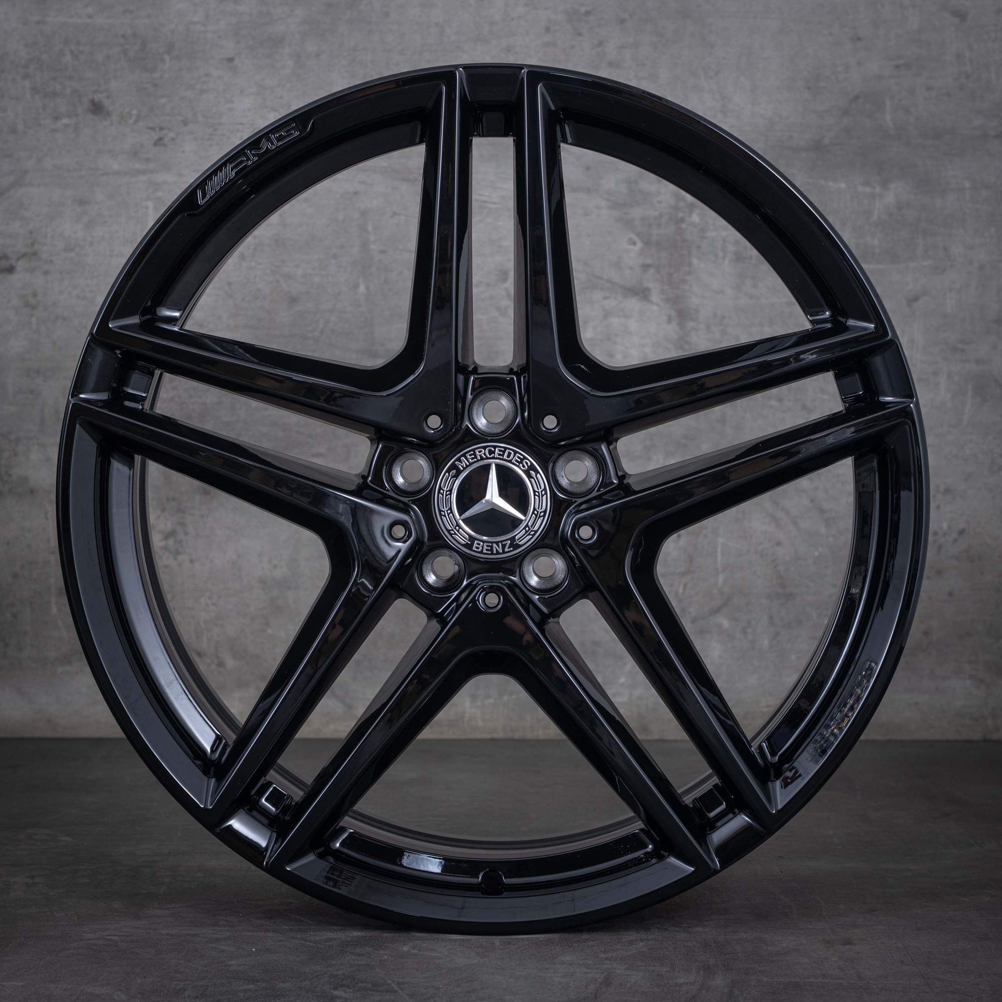 Alkuperäiset Mercedes Benz S-sarjan S63 S65 AMG vanteet 20 tuuman W222 A217 C217 A2224010800 A2224010900 musta kiiltävät