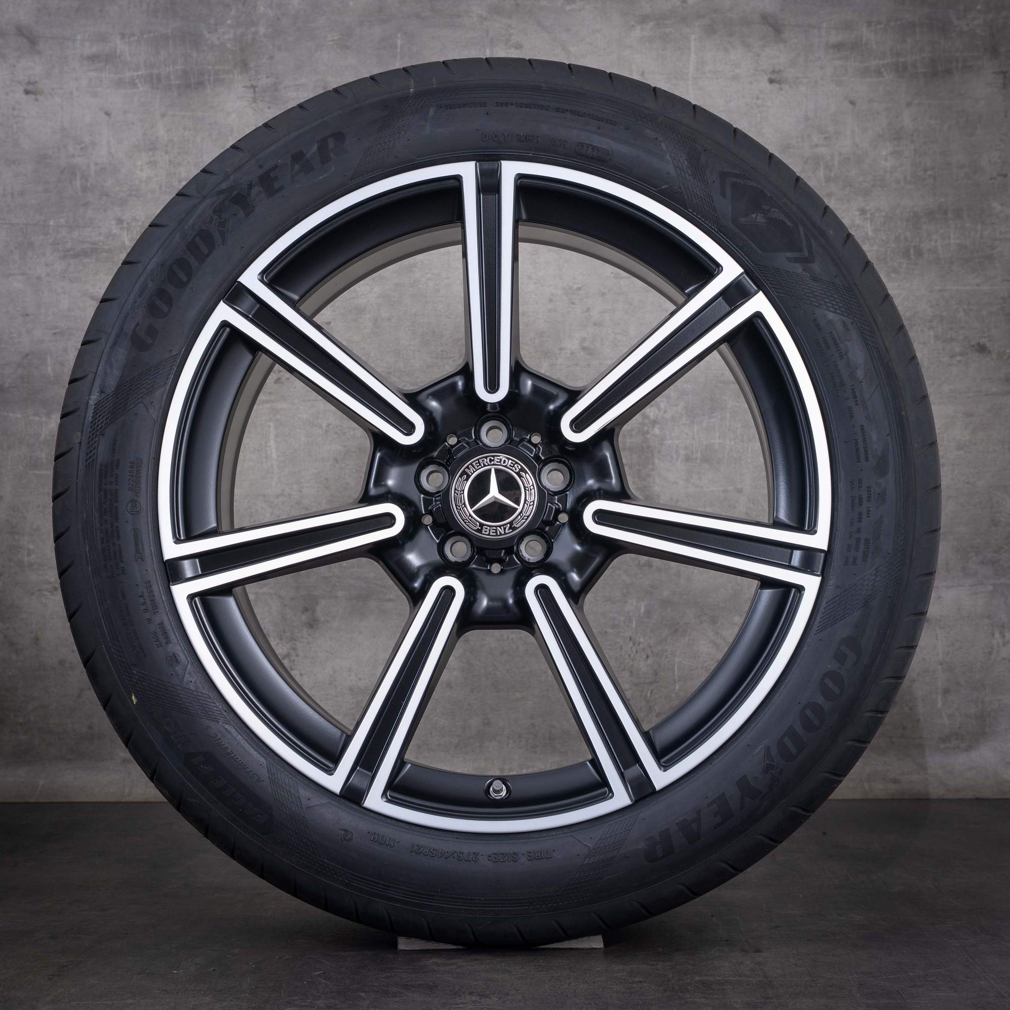 Jantes d'origine Mercedes-Benz EQS 21 pouces X296 pour SUV pneus été A2964010100 noir mat face avant diamantée NEUVES - roue 1 sur 4