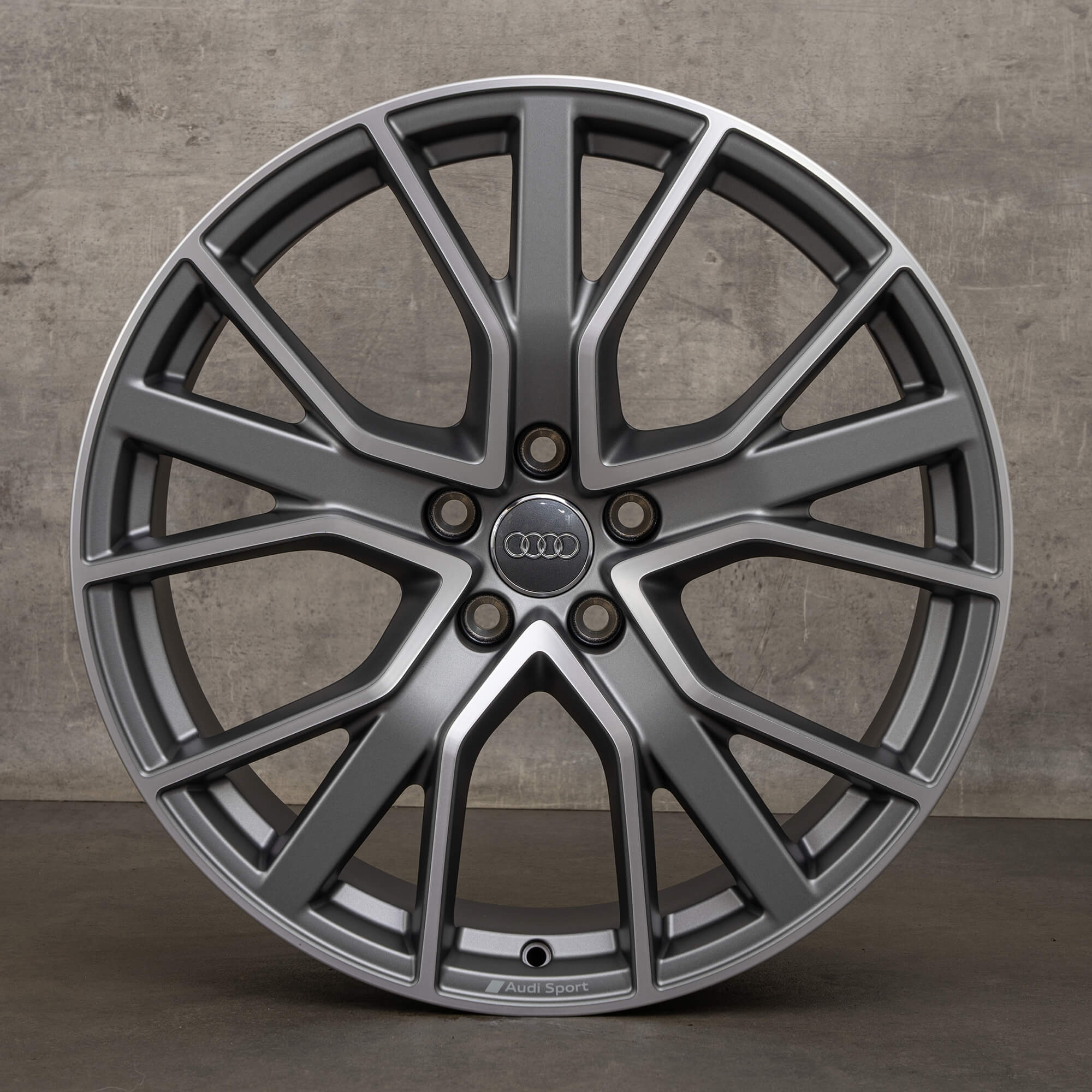 OEM Audi Q3 RSQ3 rims 20 inch F3 83A601025BD anthracite high gloss NEW