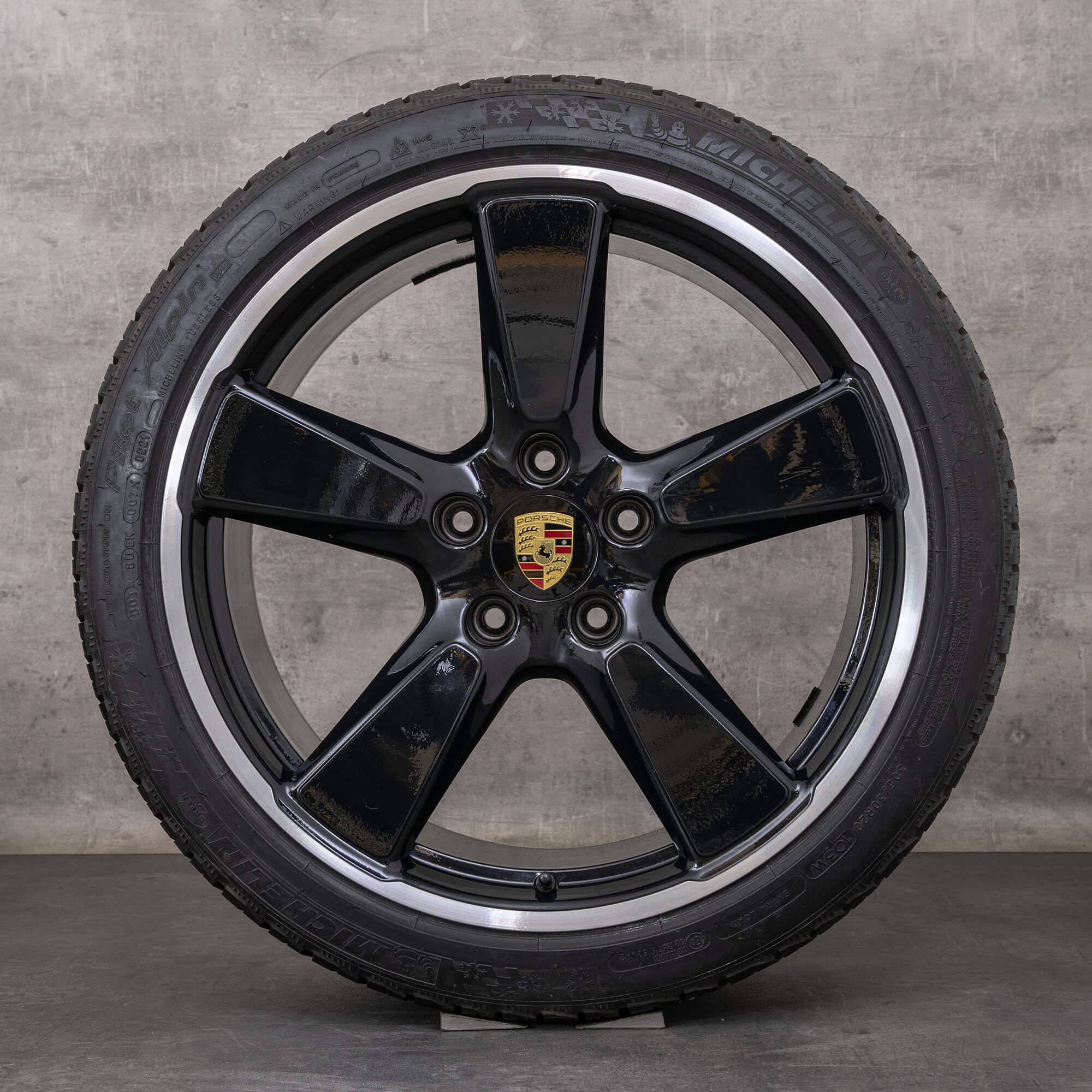 Original Porsche 991 I zimní pneu s disky 20palcové ráfky Turbo S Fuchs Sport Classic 99136216241 99136216742 černé lesklé soustružené
